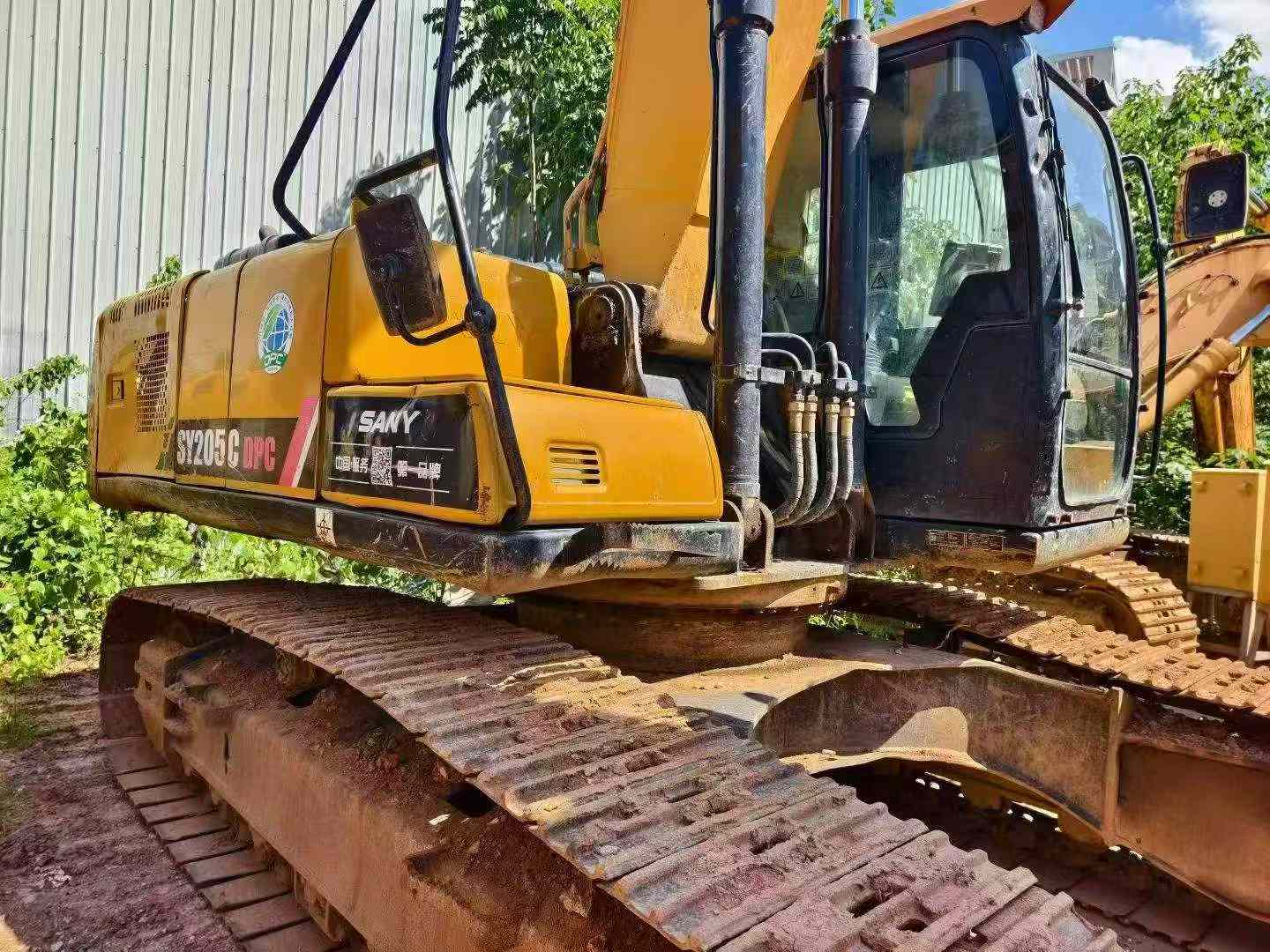 Buy Sany SY205C Used Excavator / 2