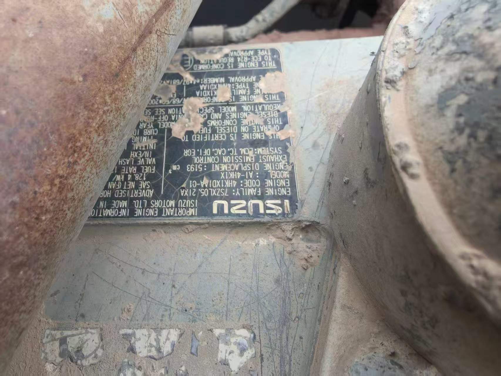 Buy Hitachi EX200-3 Used Excavator / 9