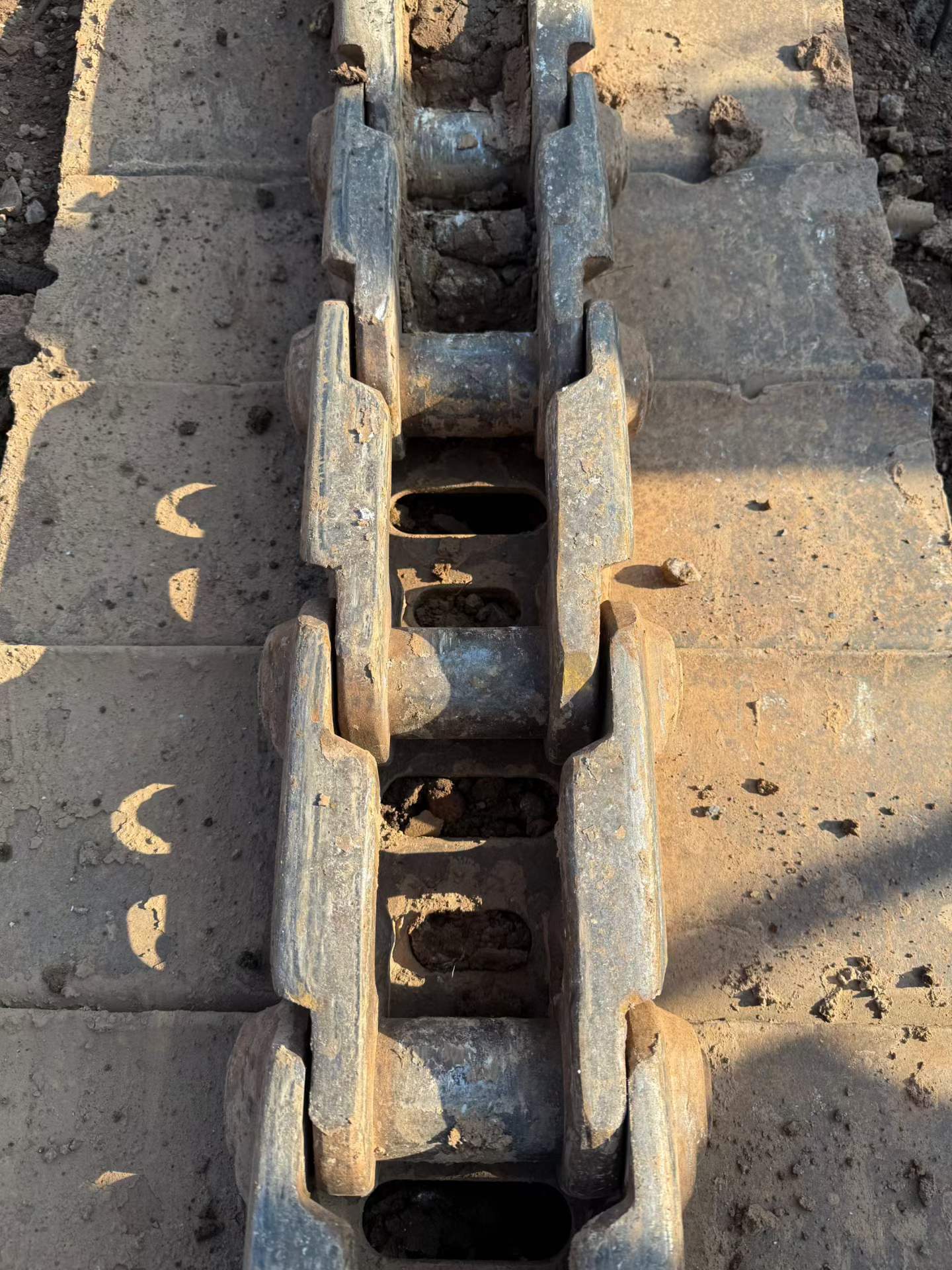 Buy Caterpillar 320A Used Excavator / 3