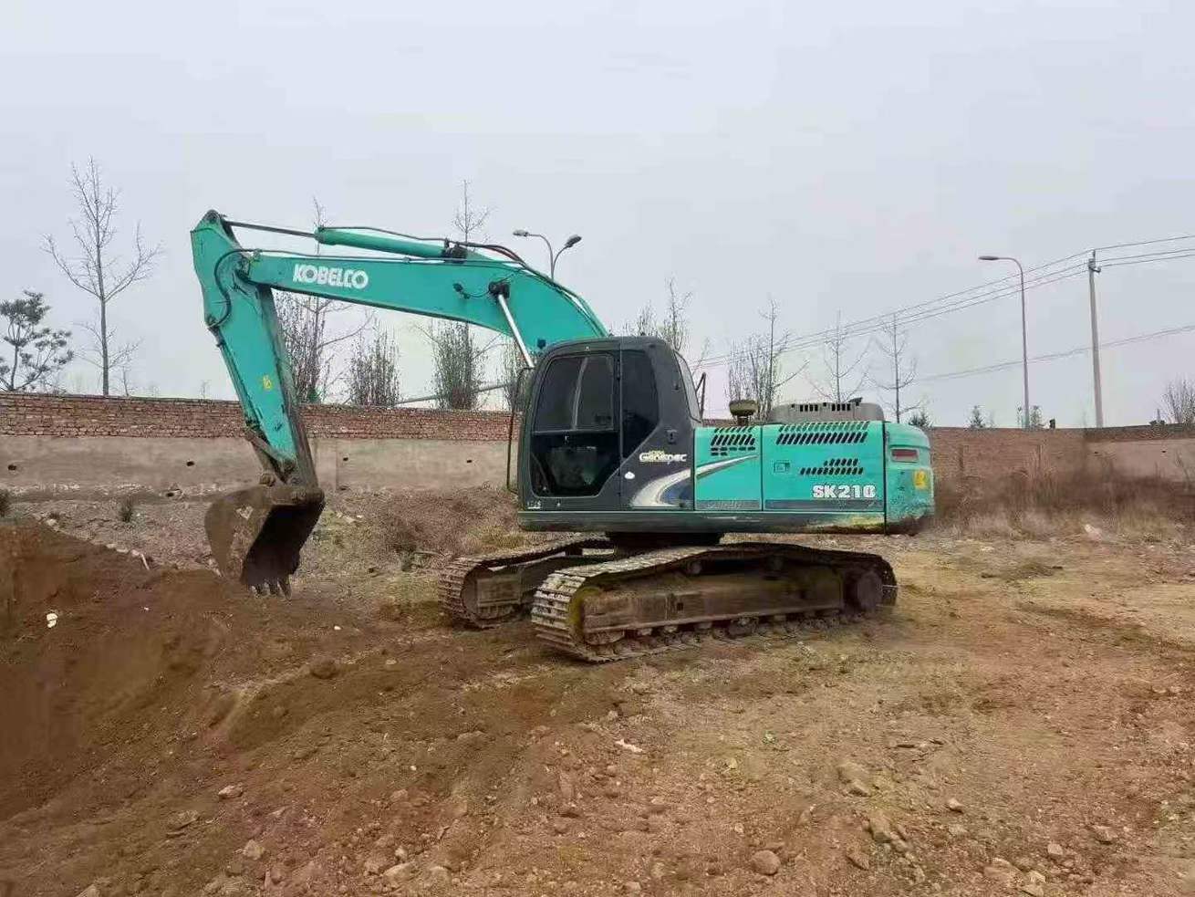 Buy Kobelco SK2008 Used Excavator / 3