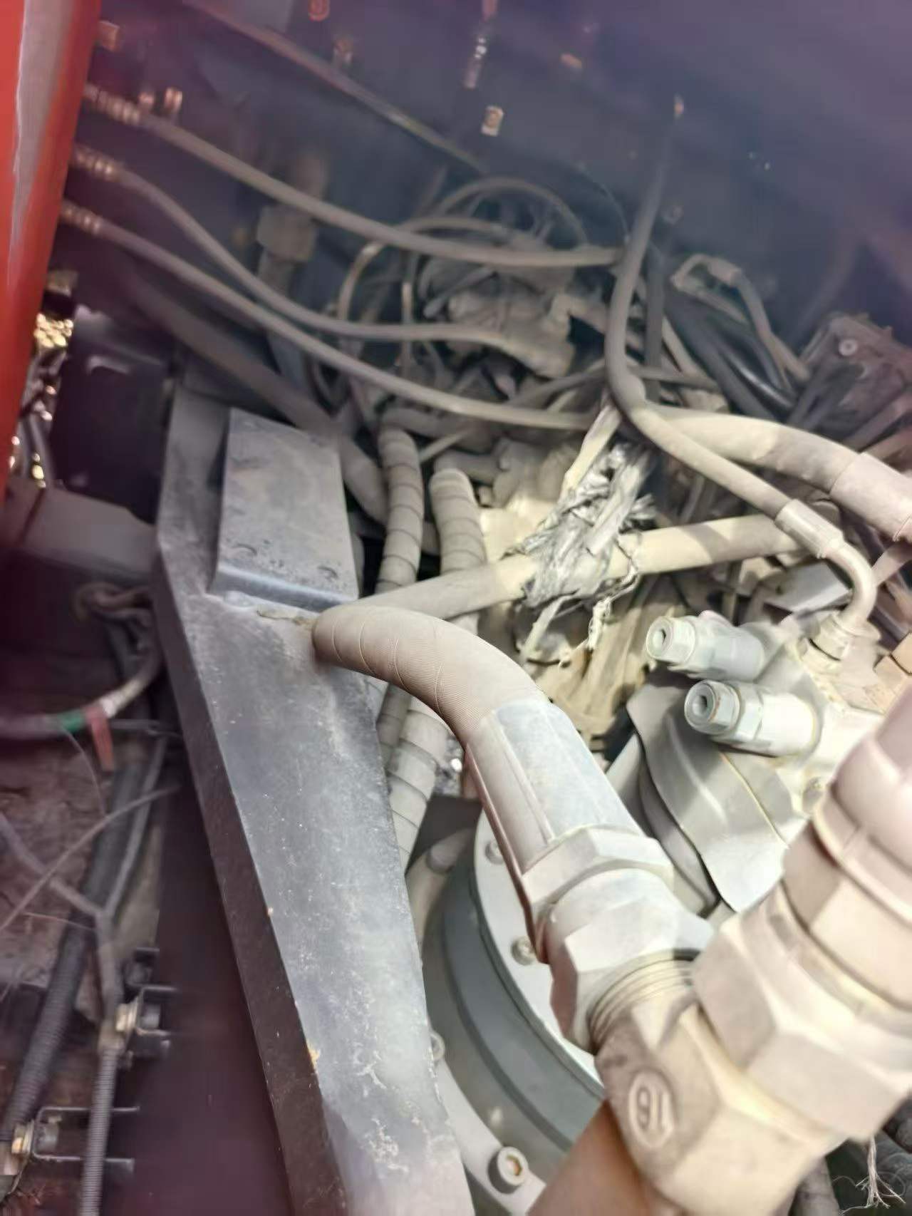 Buy Hitachi ZX300-5A Used Excavator / 6