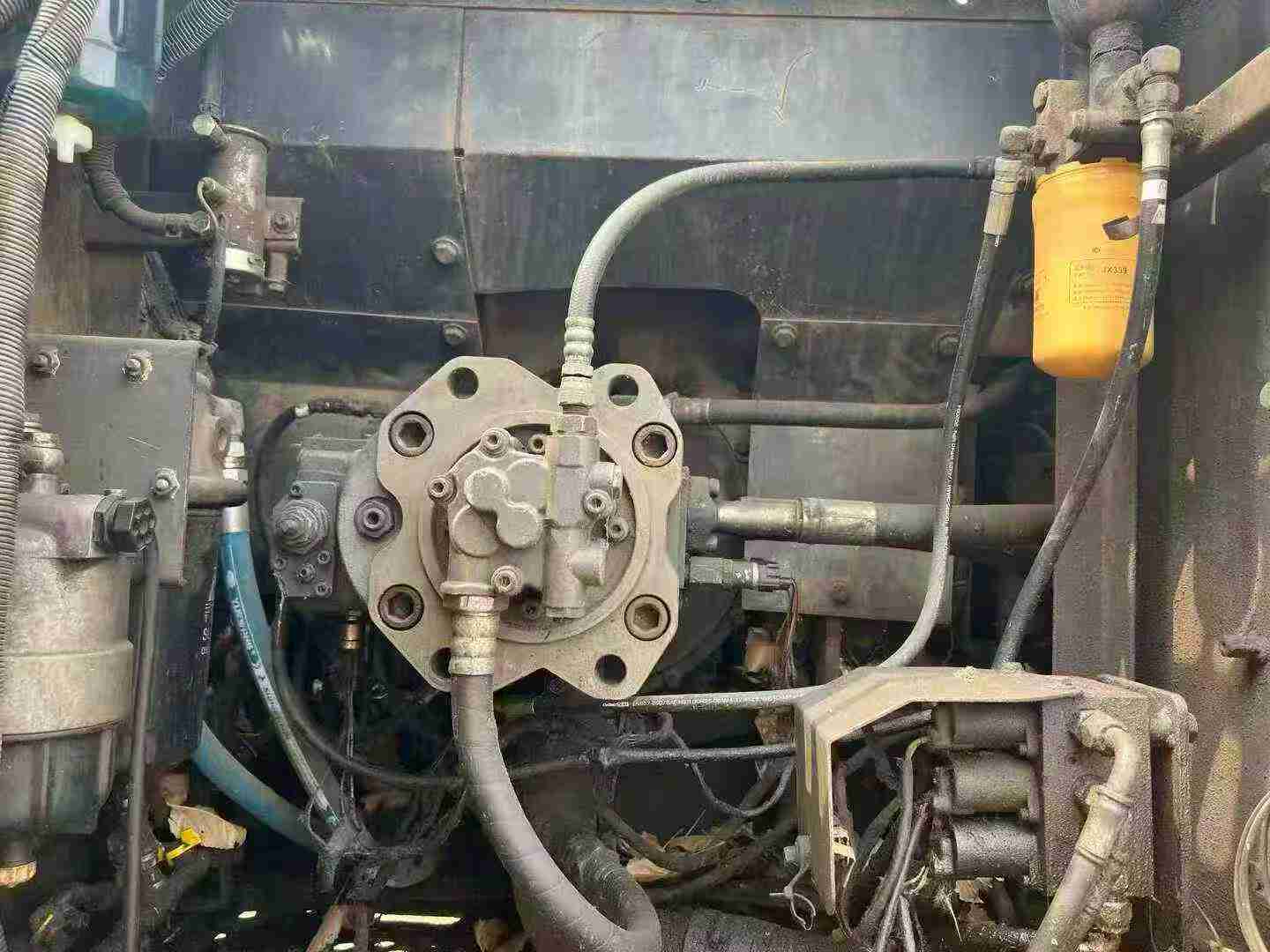 Buy Sumitomo SH210-5 Used Excavator / 4