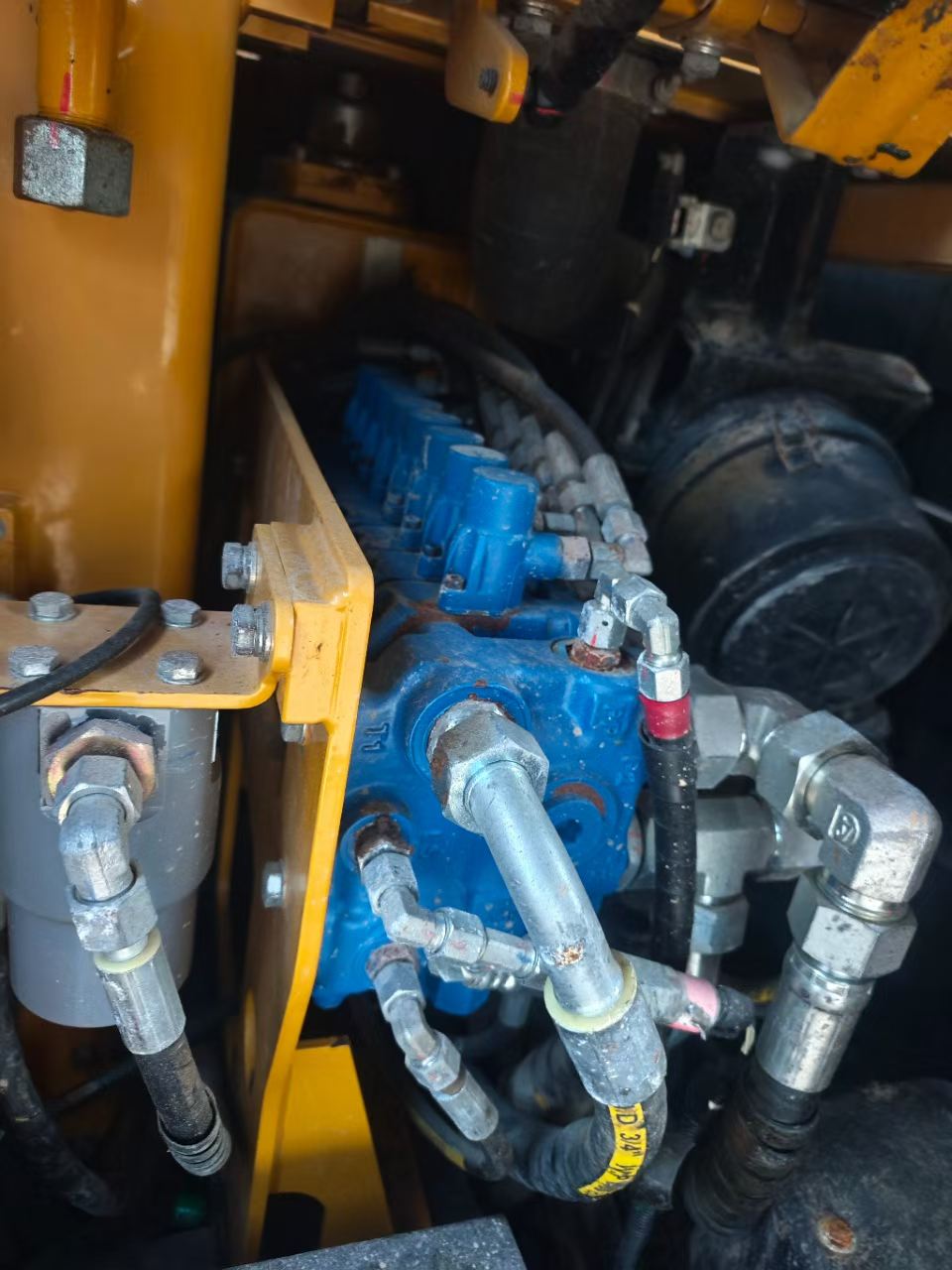 Buy Sany SY60 Used Excavator / 6