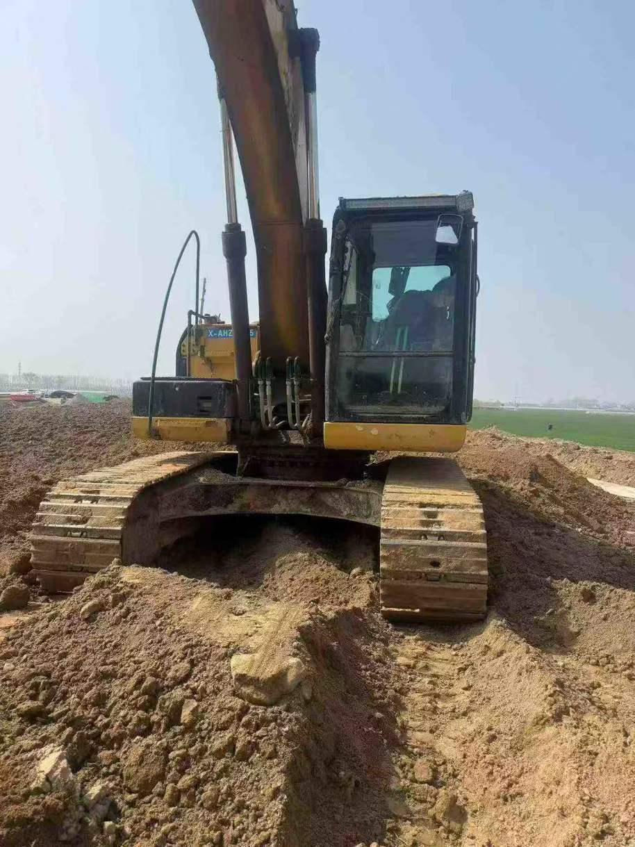 Buy Caterpillar 320A Used Excavator / 7