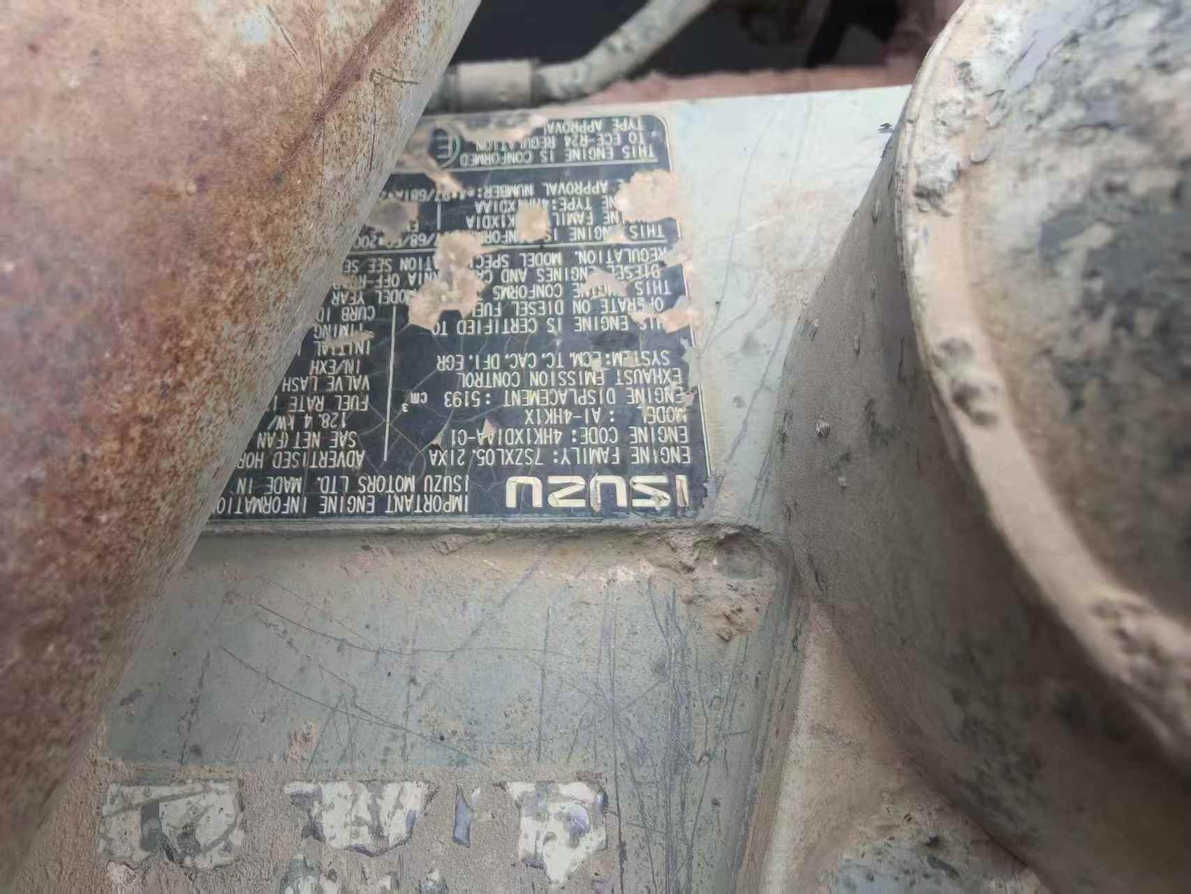 Buy Hitachi EX200-3 Used Excavator / 9