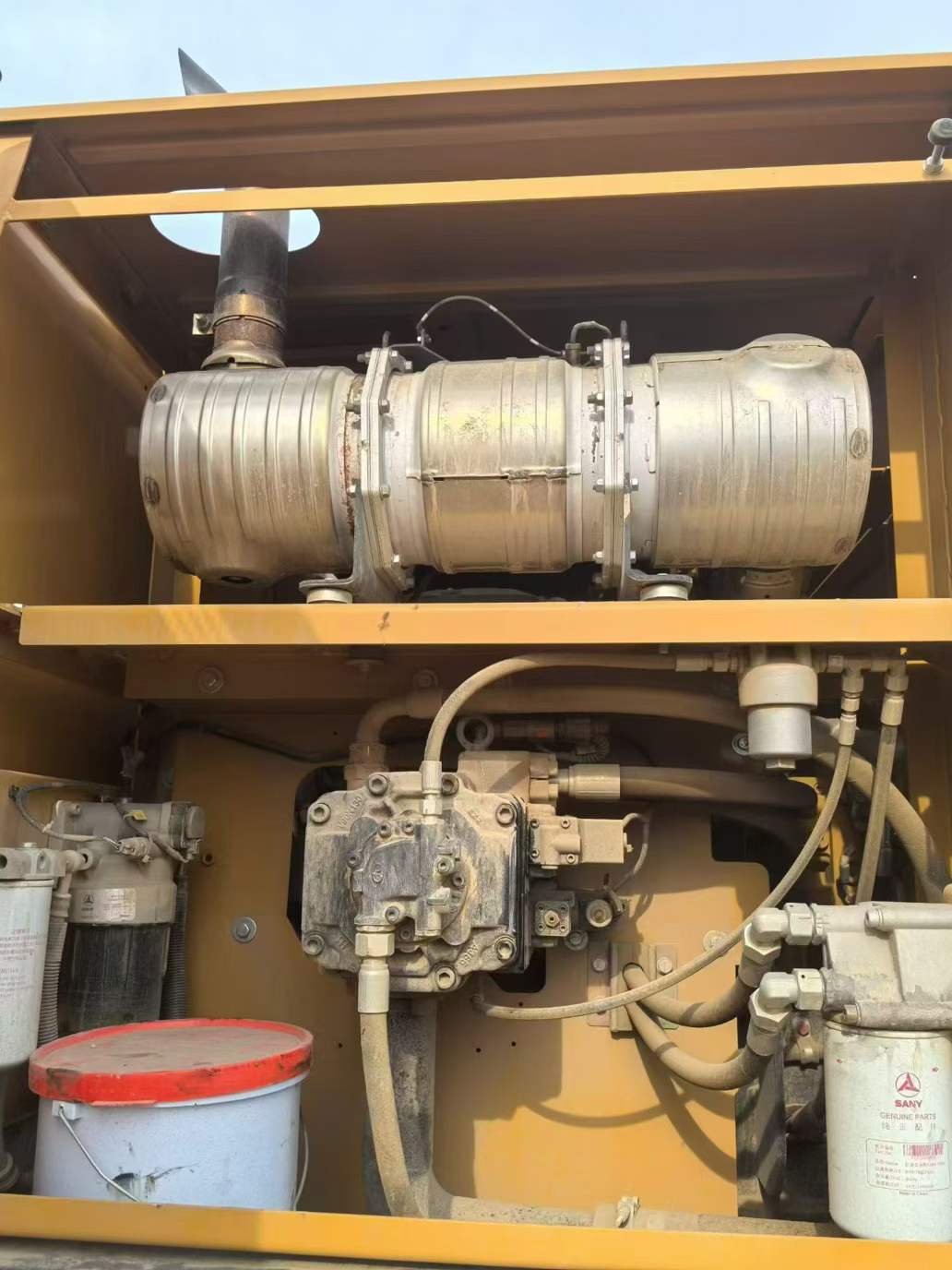 Buy Sany SY205C Used Excavator / 4