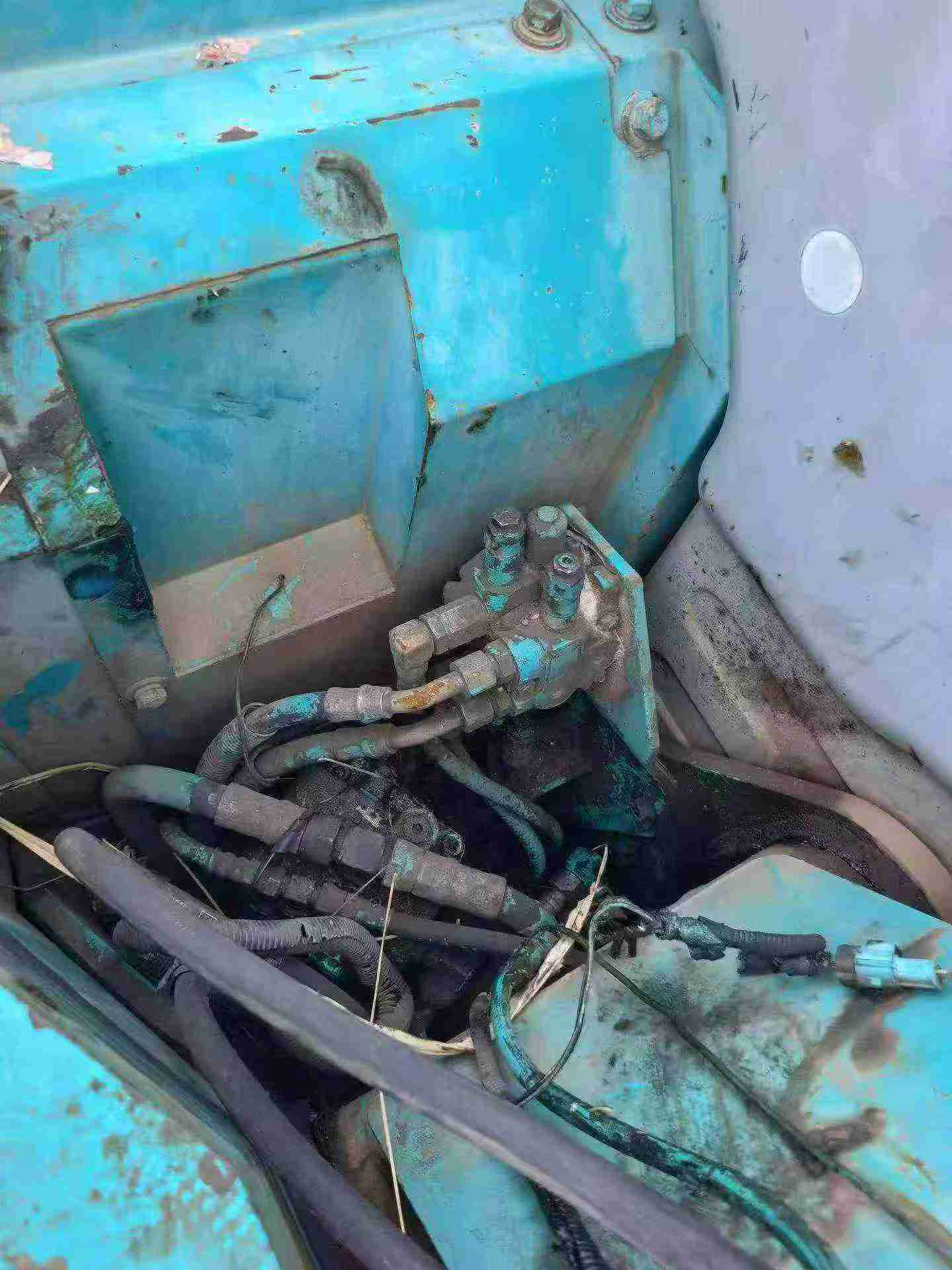 Buy Kobelco SK70SR Used Excavator / 9