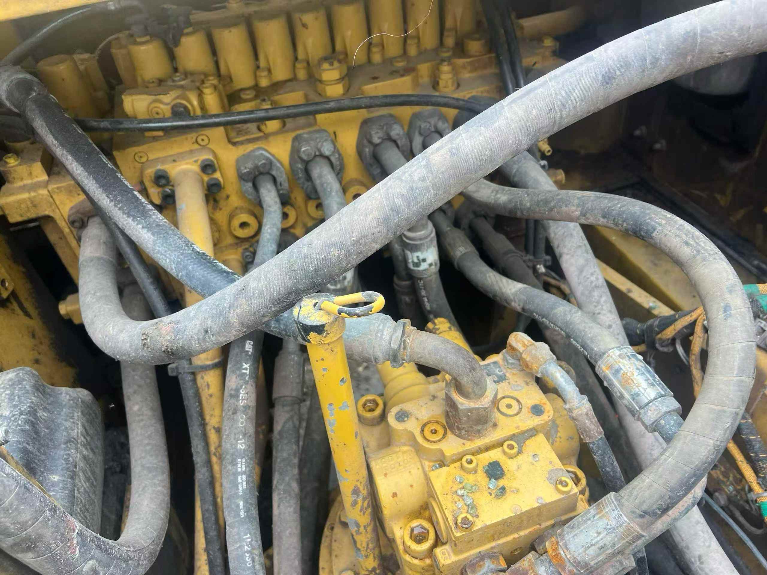 Buy Caterpillar 320GC Used Excavator / 2