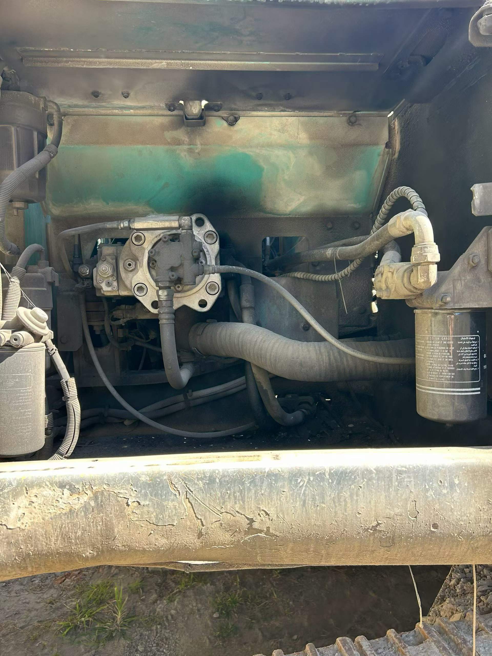 Buy Kobelco SK260 Used Excavator / 4