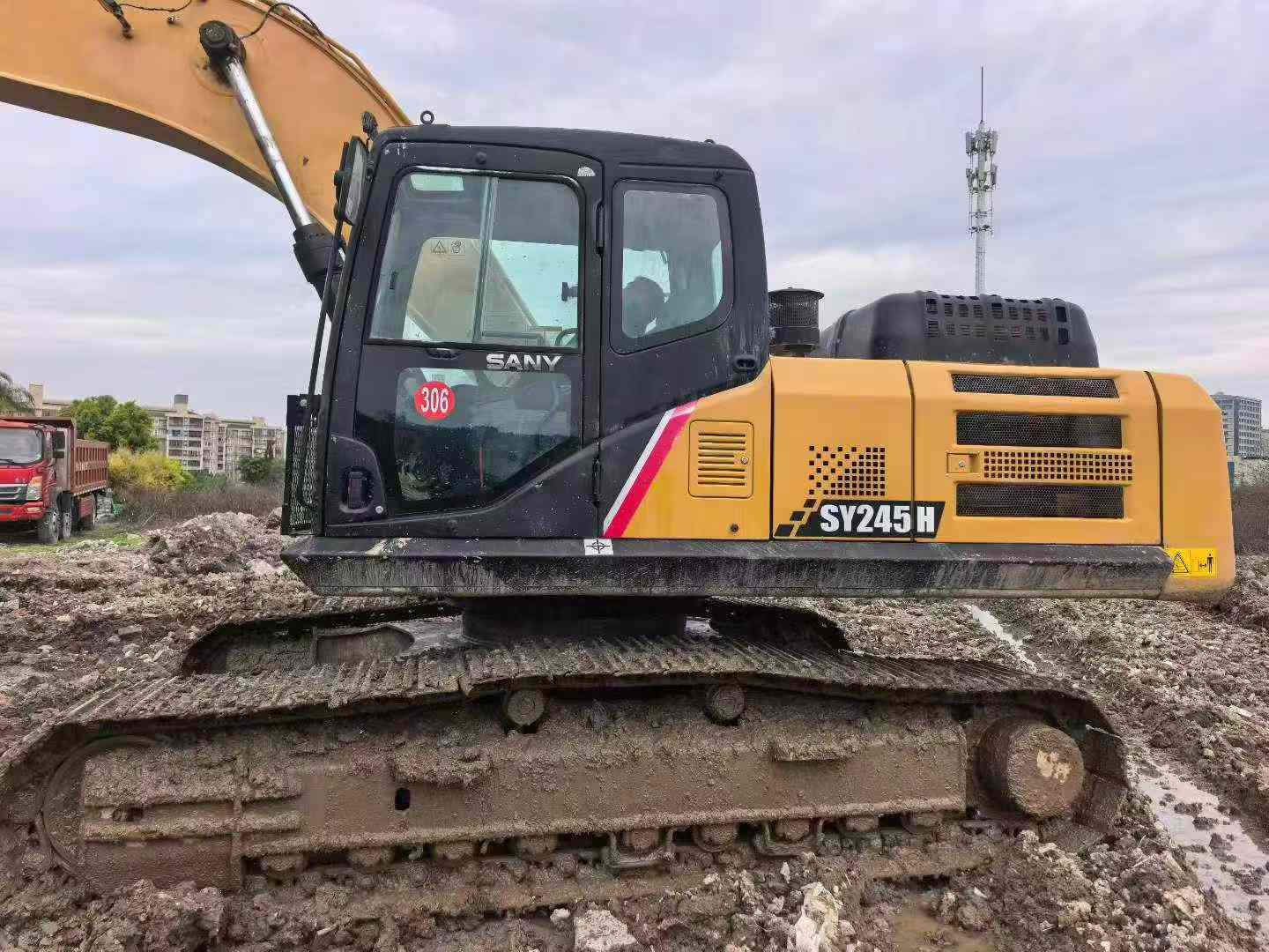 Buy Sany SY245H Used Excavator / 7