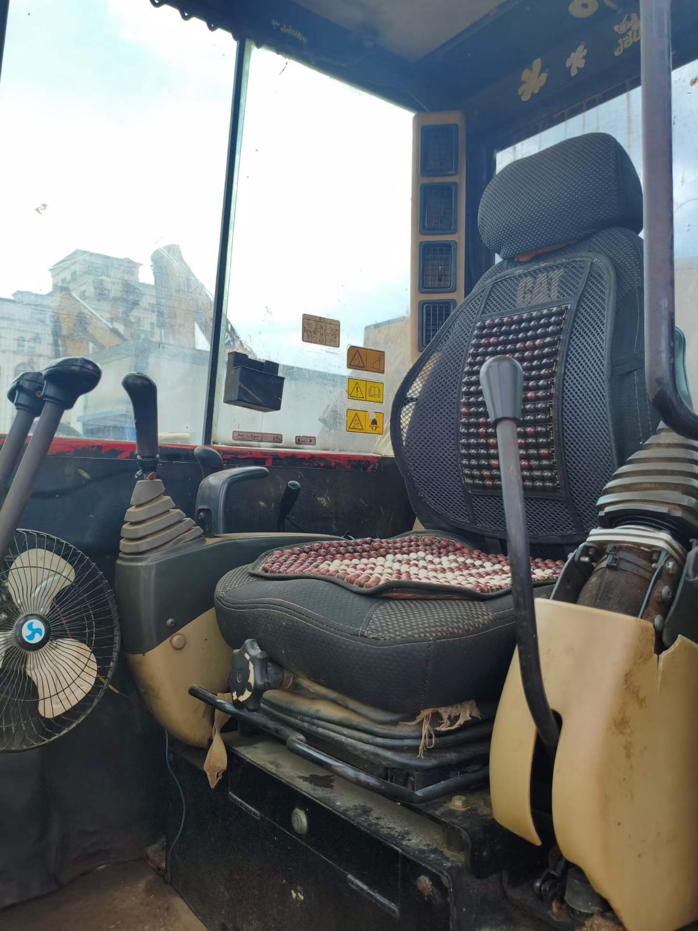 Buy Caterpillar 306D Used Excavator / 6