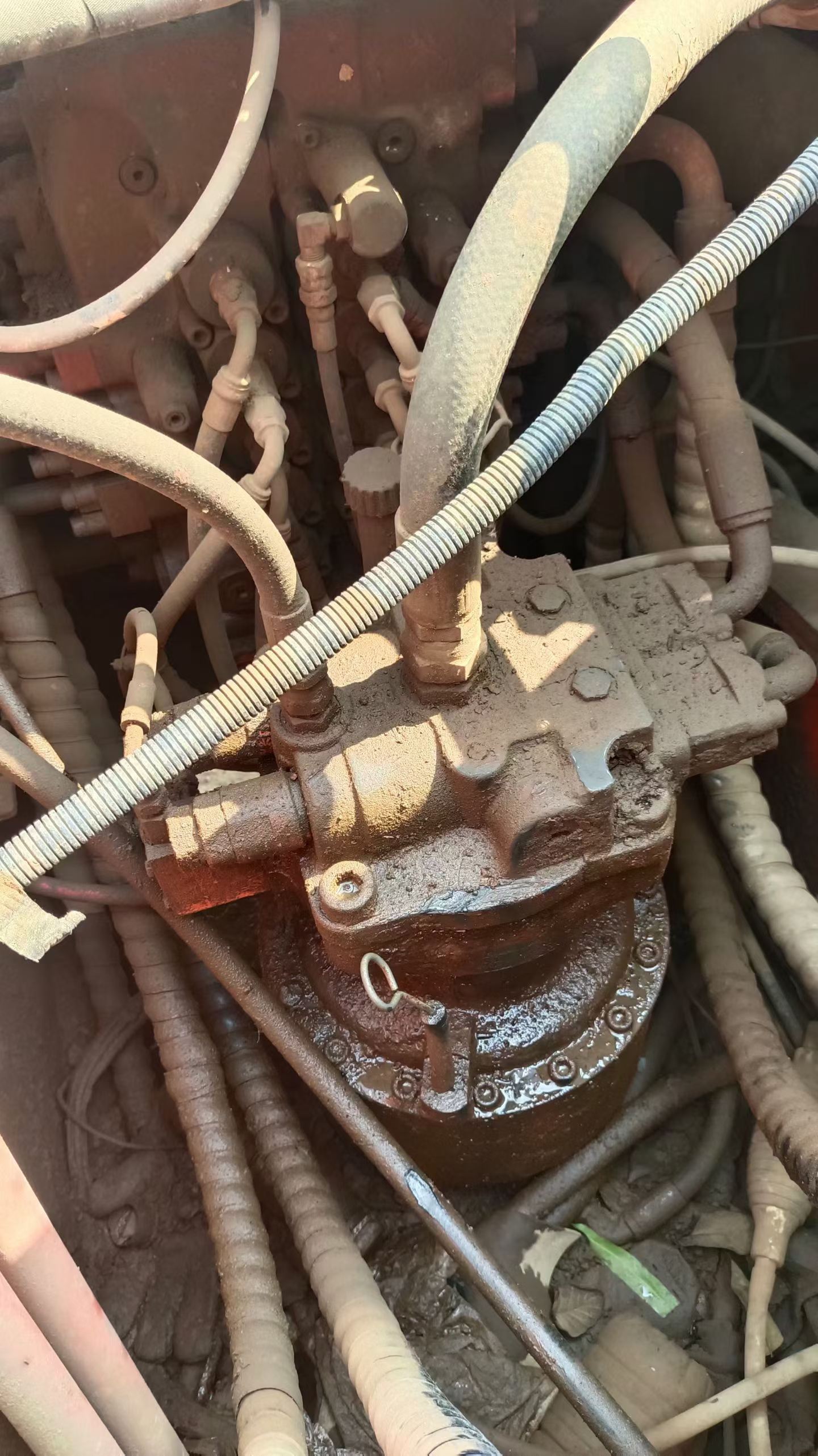 Buy Doosan DH225LC-9 Used Excavator / 7