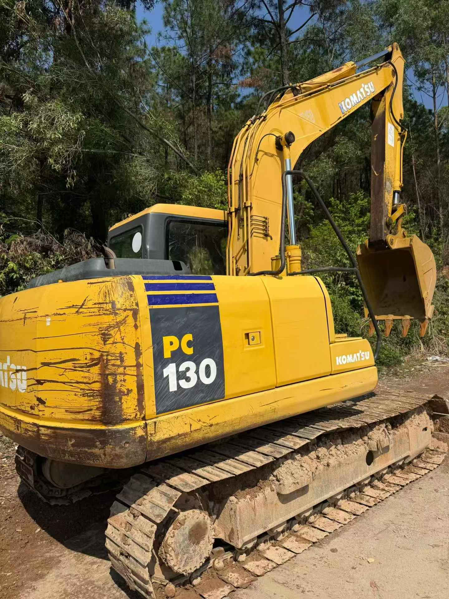 Buy Komatsu PC130-7 Used Excavator / 2