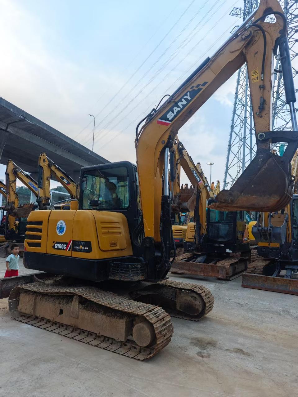Buy Sany SY60 Used Excavator / 4