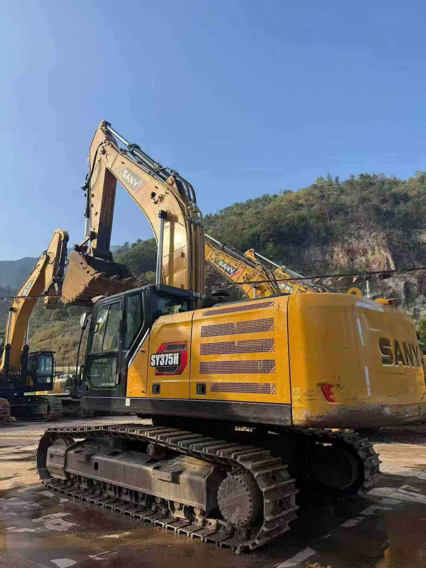 Buy Sany SY375H Used Excavator / 2