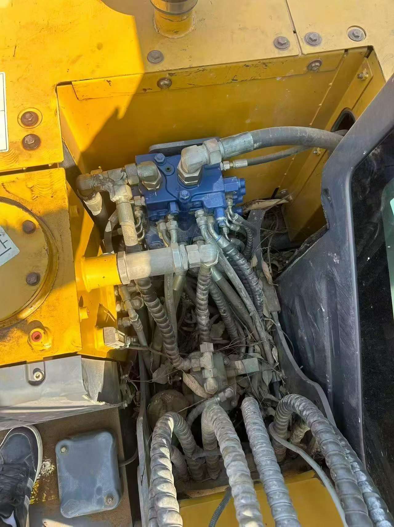 Buy XCMG XE75C Used Excavator / 5