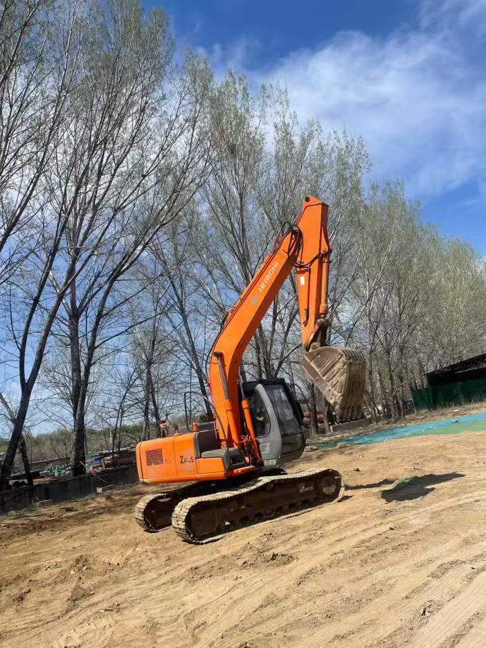 Buy Hitachi EX120 Used Excavator / 4