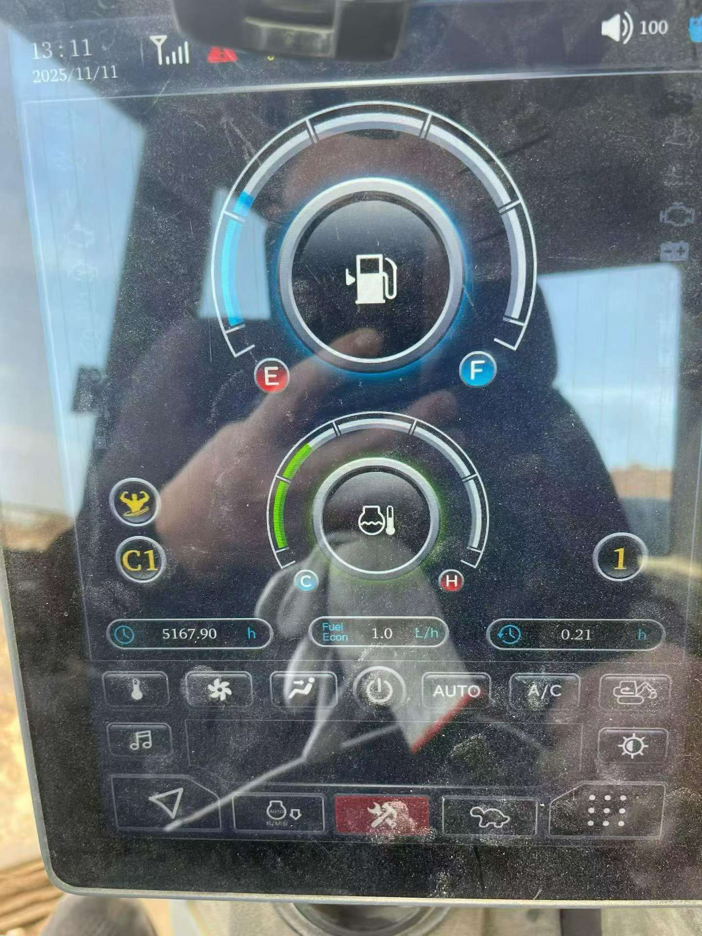 Buy Sany SY205C Used Excavator / 3