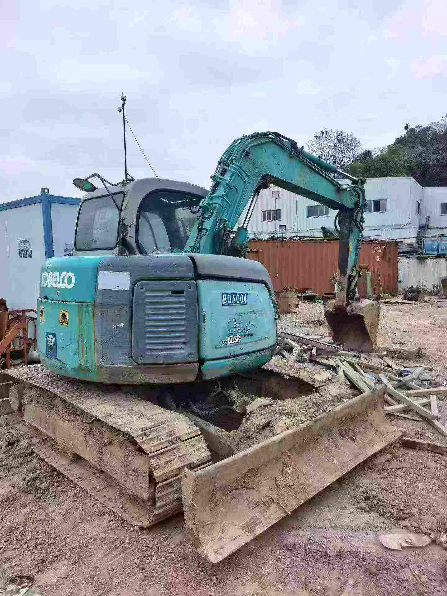 Buy Kobelco SK70SR Used Excavator / 3