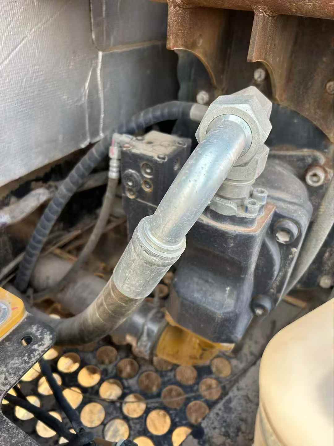 Buy Sany SY60 Used Excavator / 4