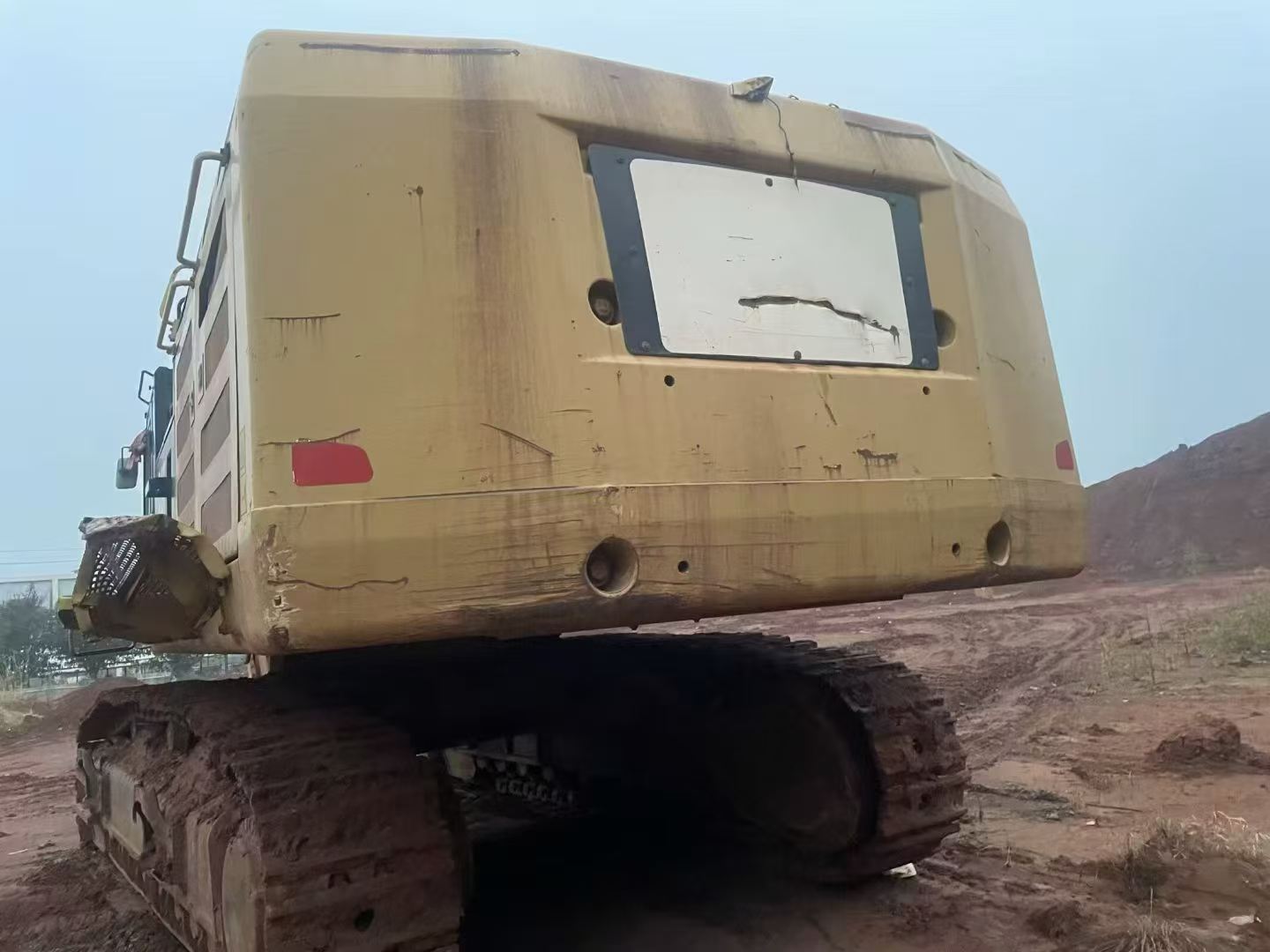 Buy Caterpillar 390DL Used Excavator / 2