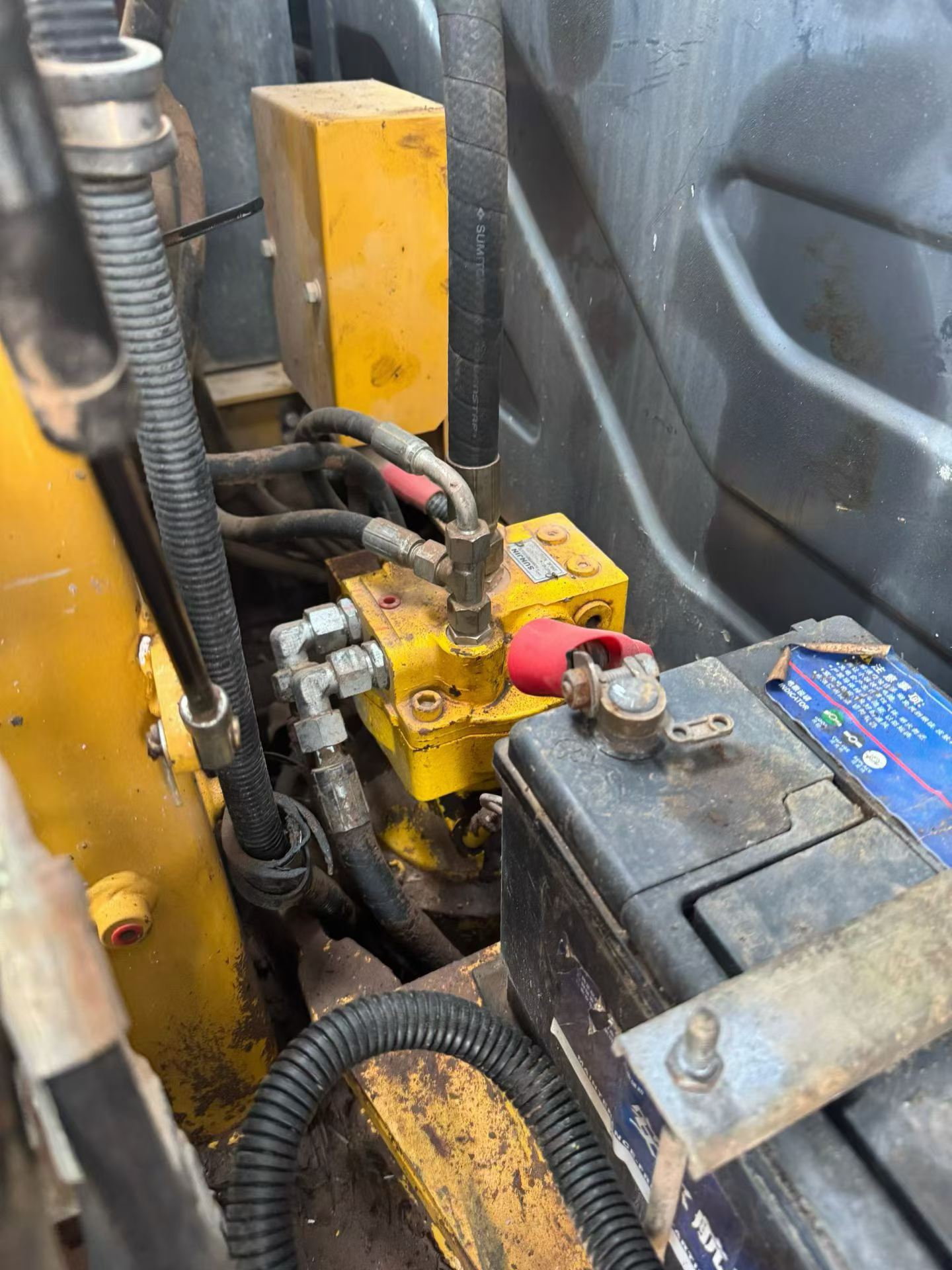 Buy XCMG XE60 Used Excavator / 9