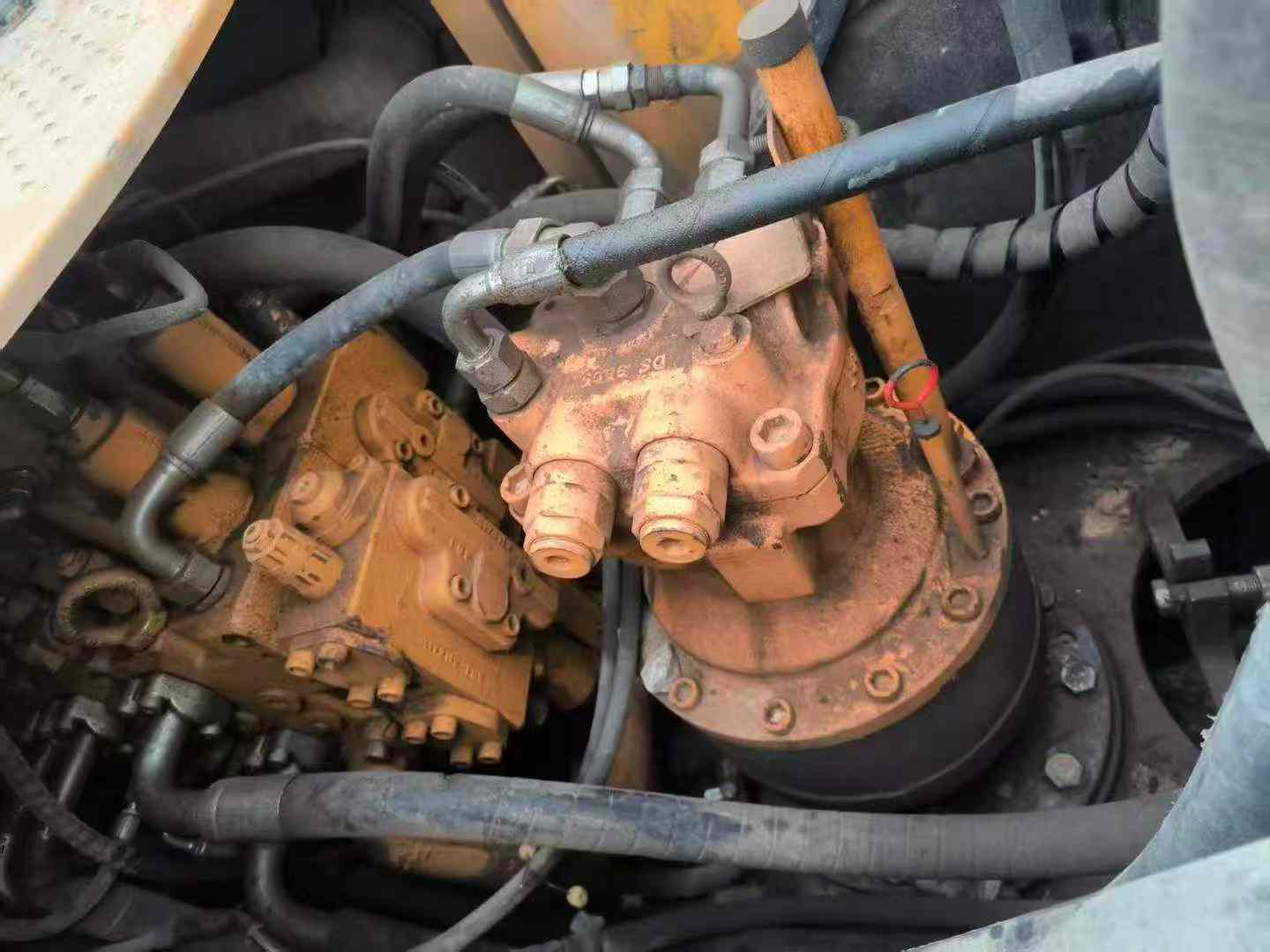 Buy Sany SY205C Used Excavator / 4