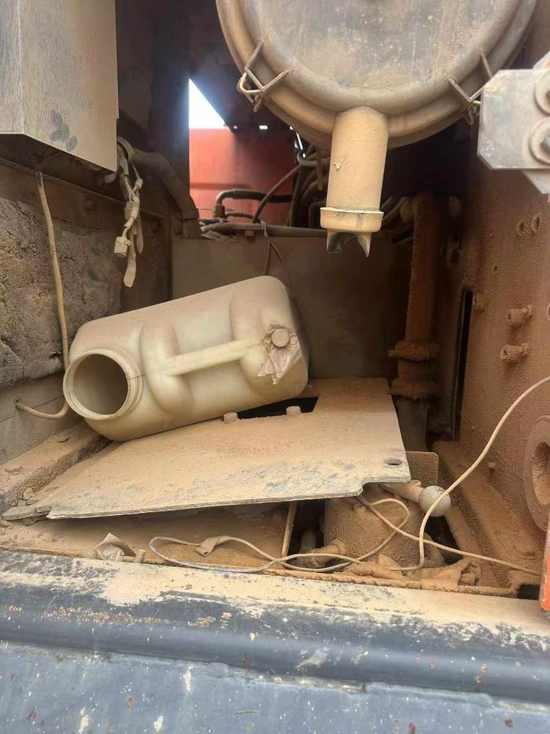 Buy Hitachi EX250-5 Used Excavator / 8