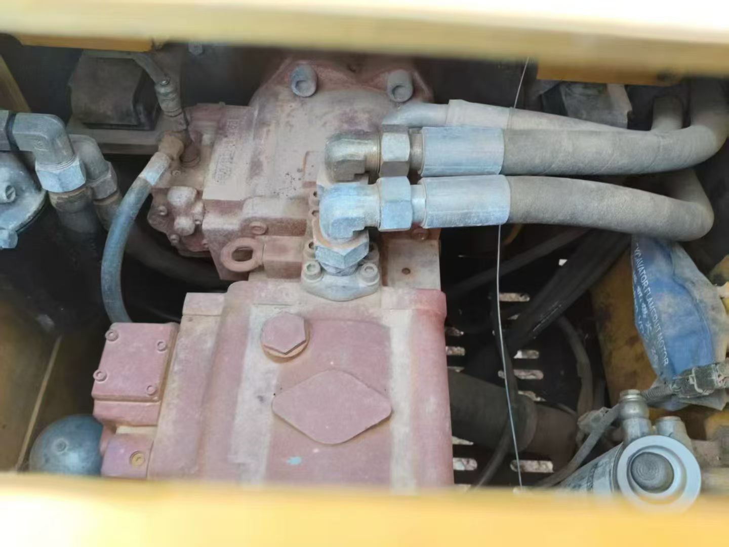 Buy XCMG XE215 Used Excavator / 6