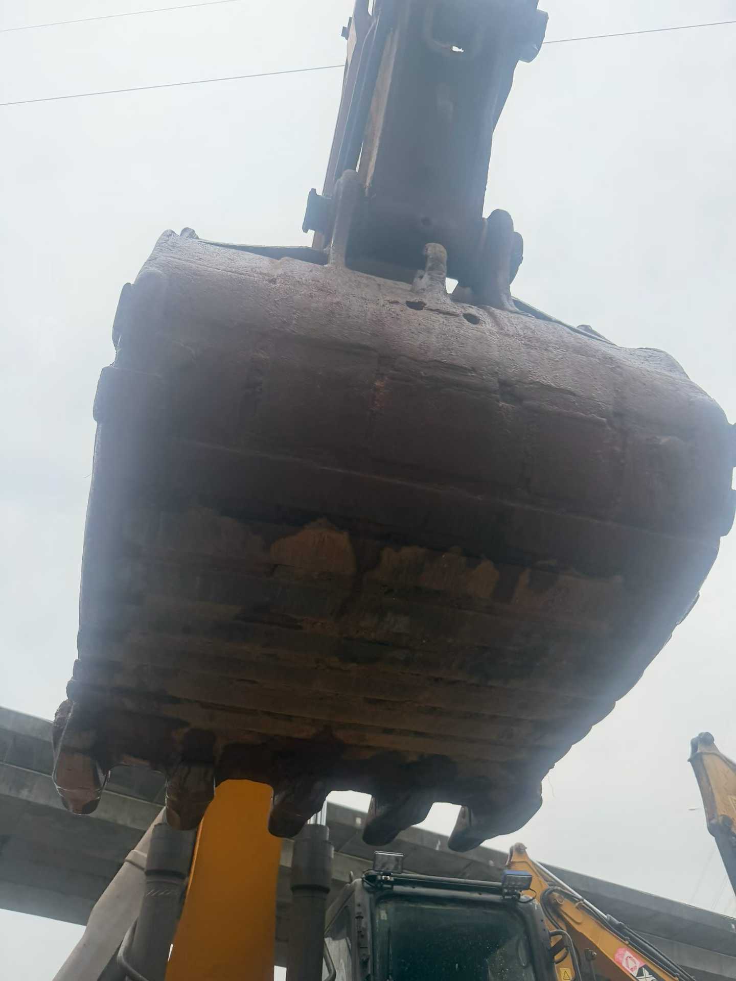 Buy Sany SY305C Used Excavator / 9