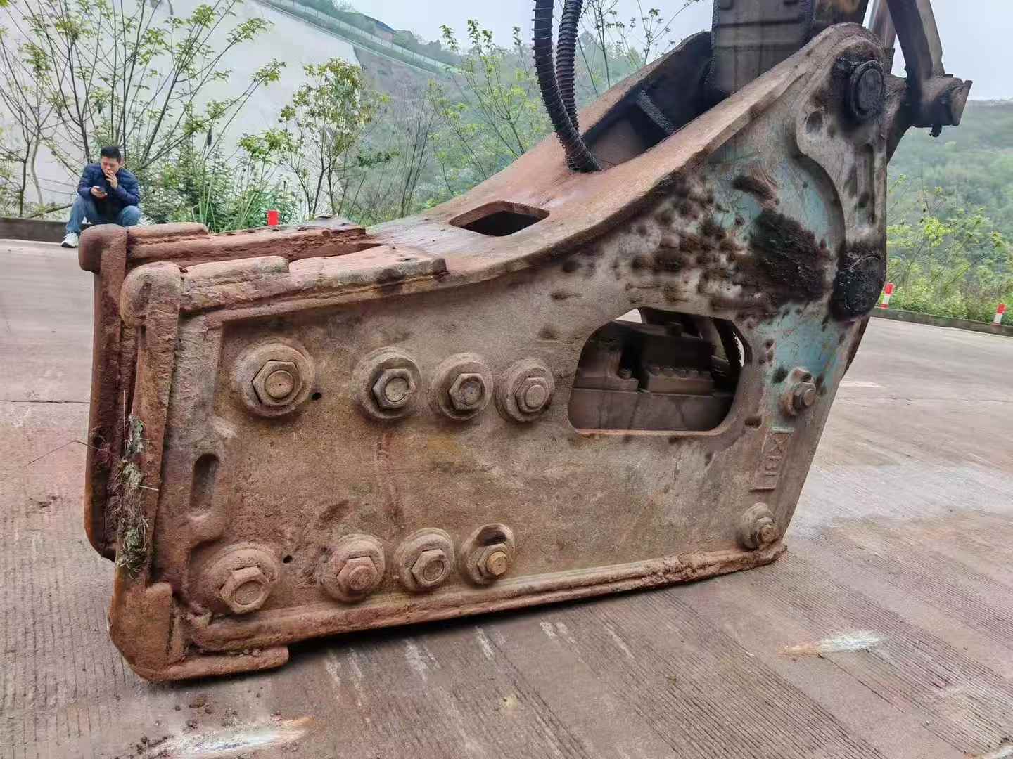 Buy Hyundai R485LVS Used Excavator / 5