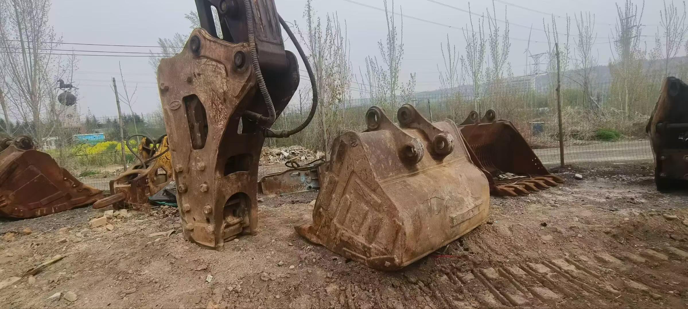 Buy Case CX380C Used Excavator / 2