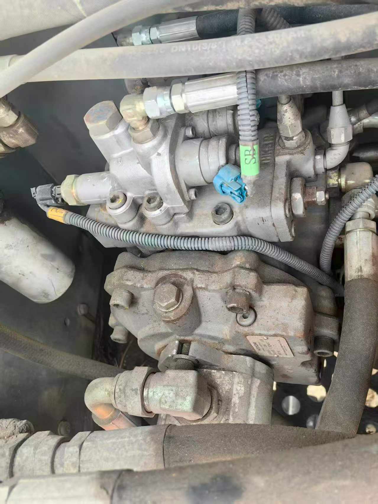 Buy Hitachi EX120-6 Used Excavator / 9