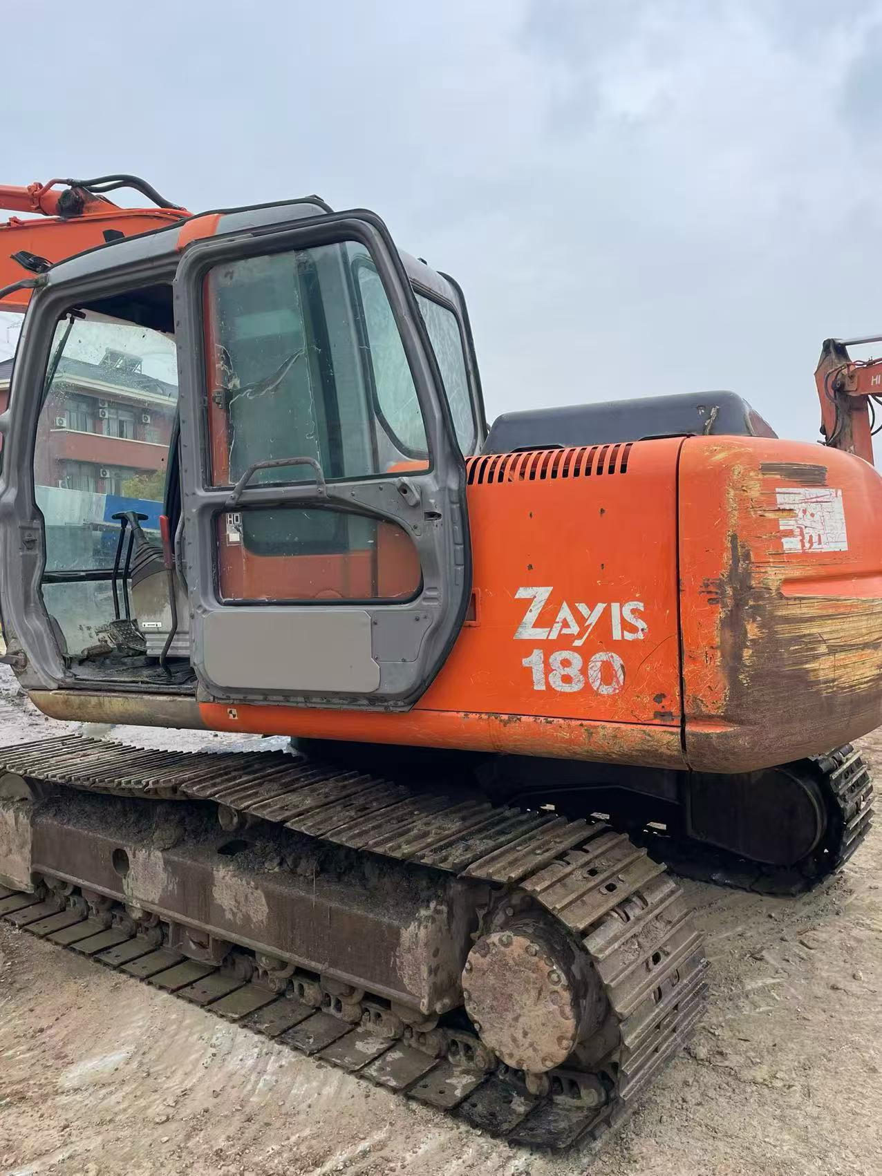 Buy Hitachi EX120-6 Used Excavator / 2