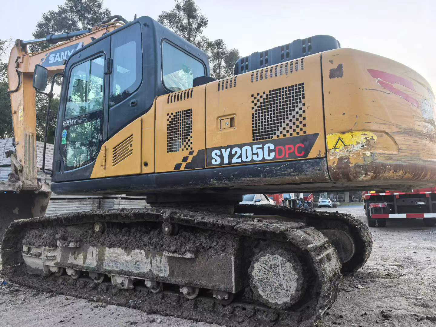 Buy Sany SY205C Used Excavator / 9