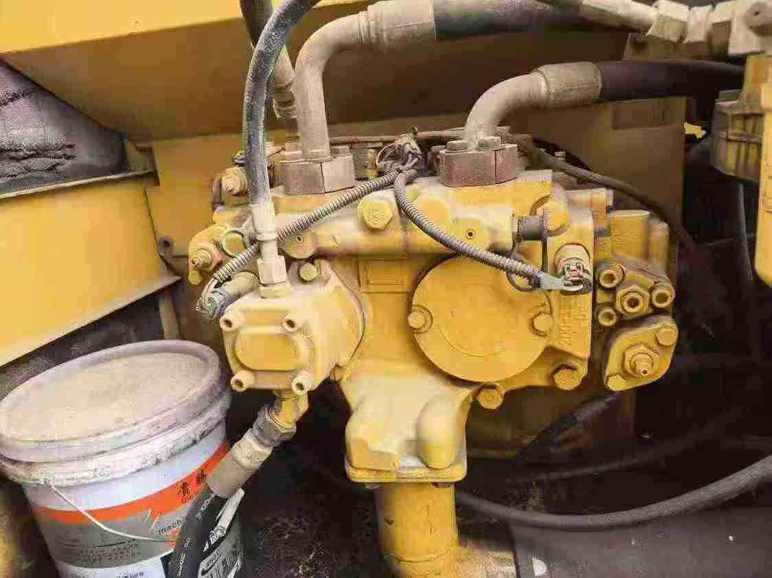 Buy Caterpillar 320CL Used Excavator / 4