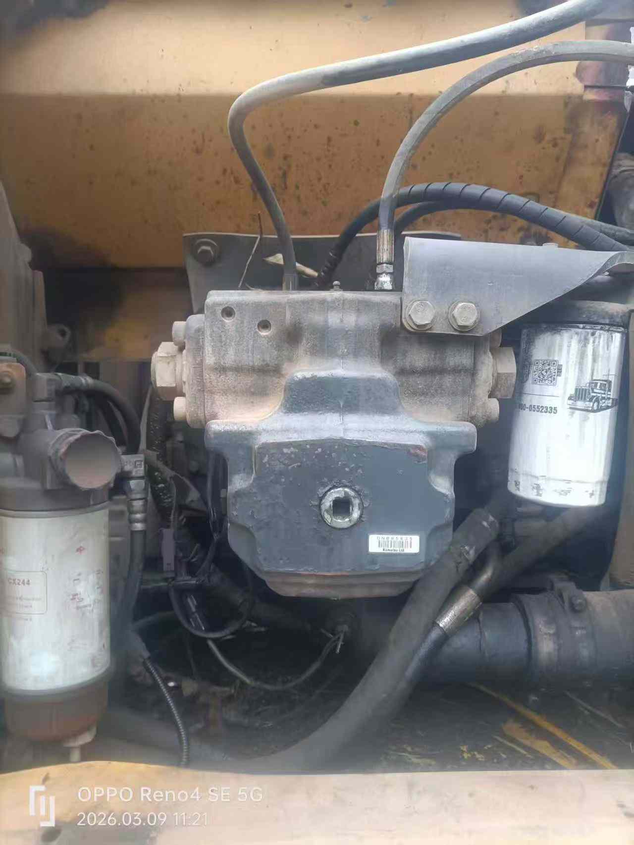 Buy Komatsu PC200-8 Used Excavator / 4