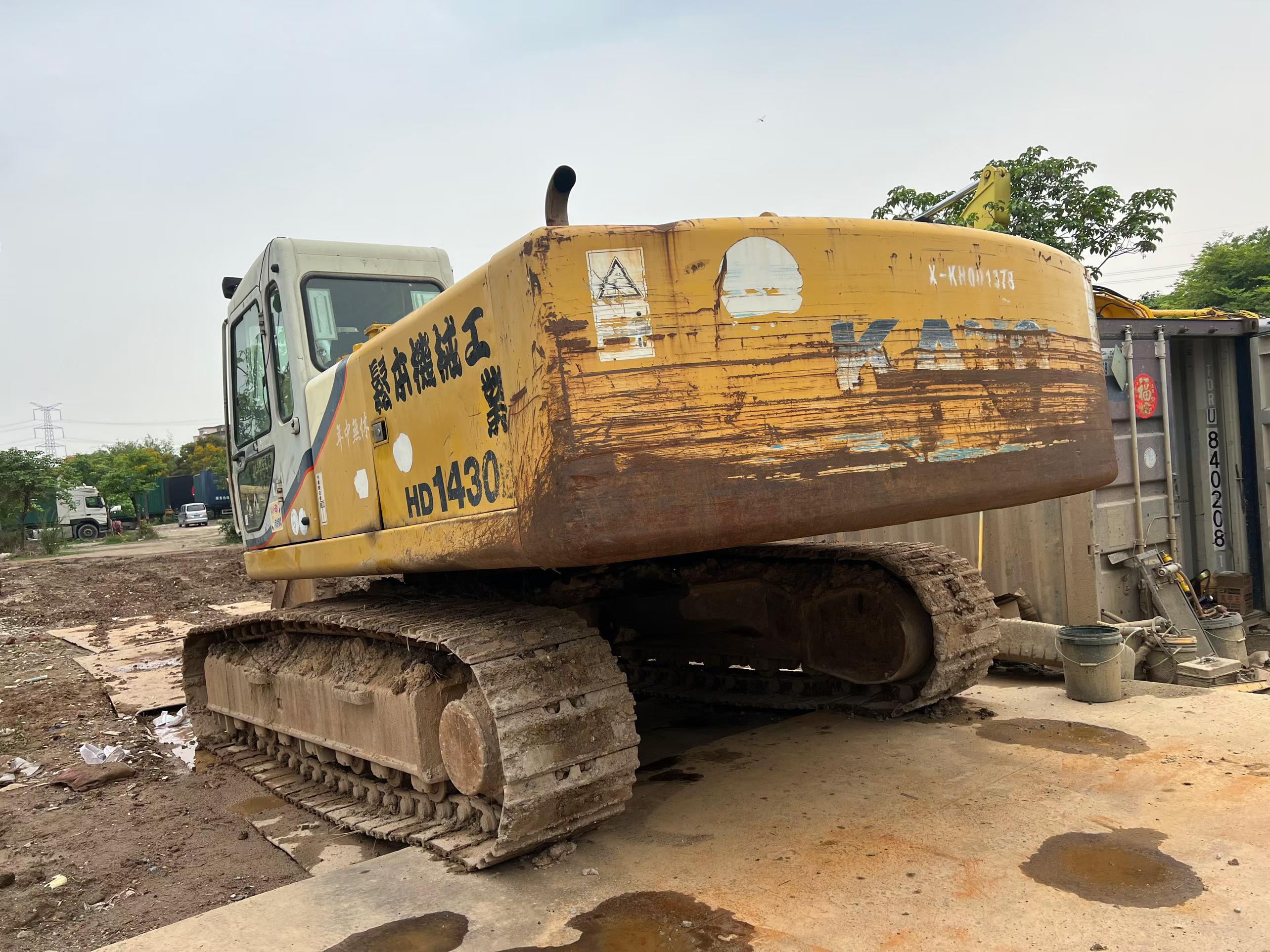 Buy Kato HD1430-7 Used Excavator / 4