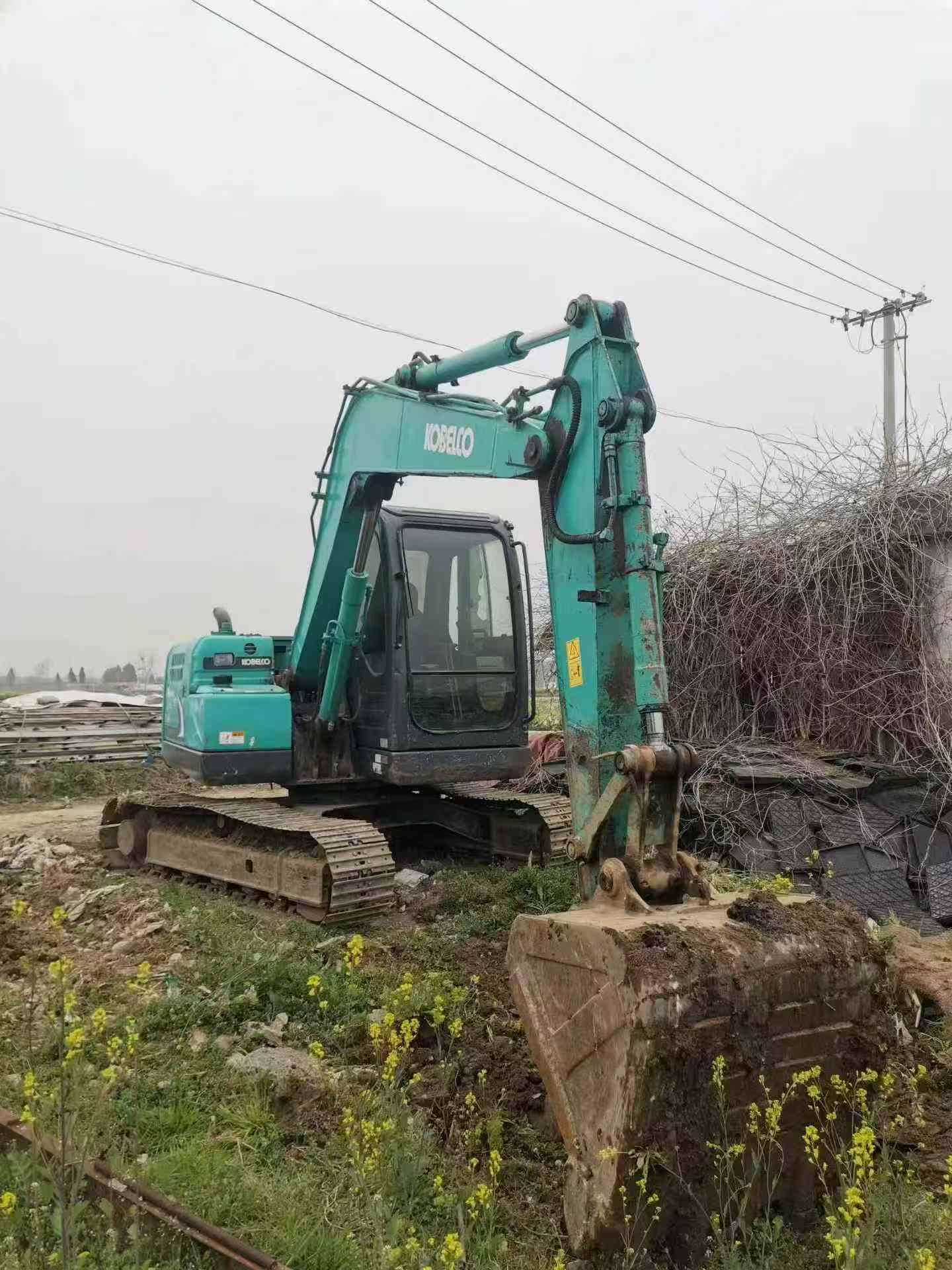 Buy Kobelco SK75 Used Excavator / 3