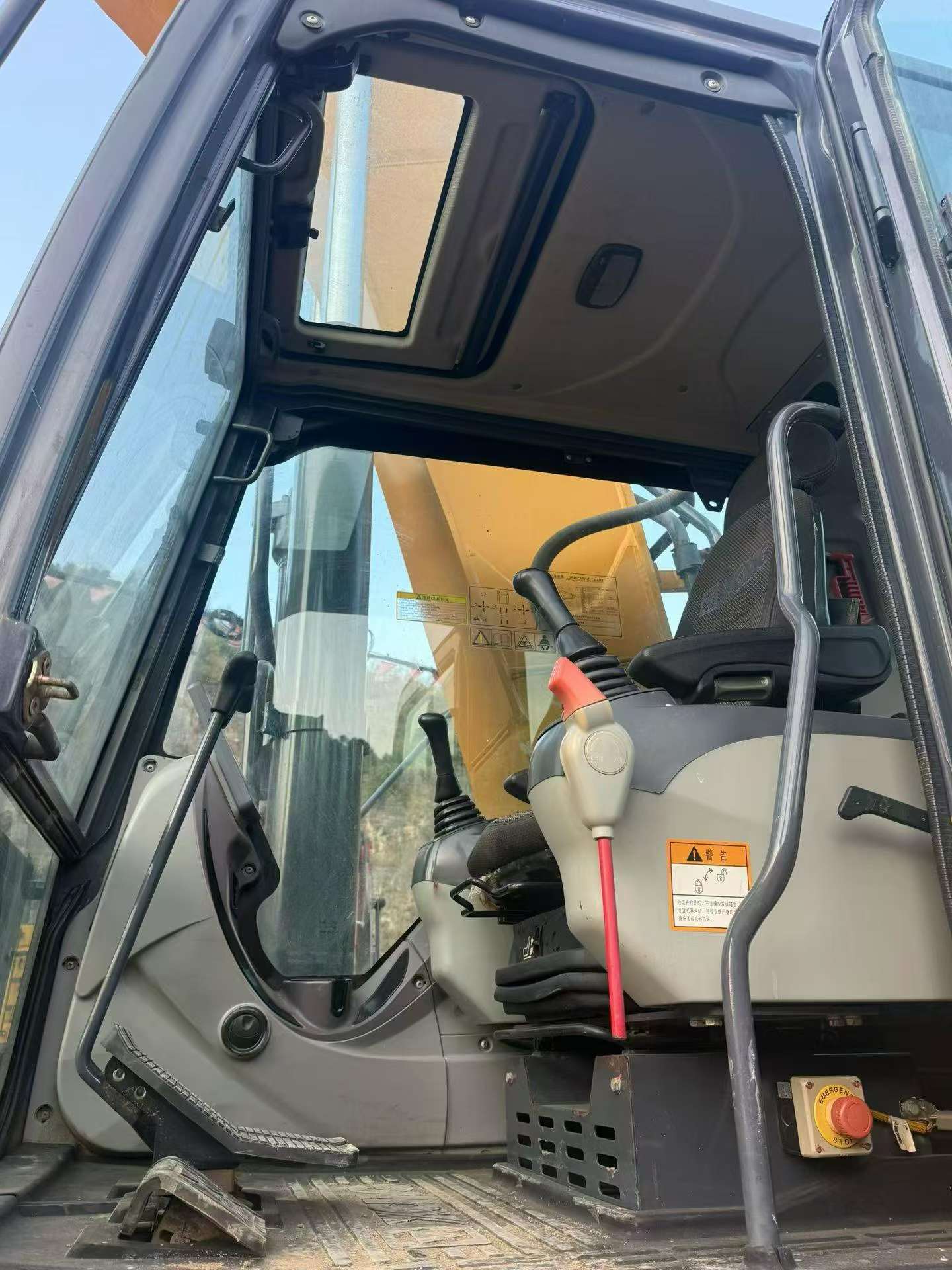 Buy XCMG XE490D Used Excavator / 9