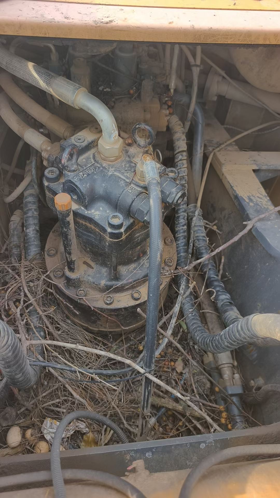 Buy XCMG XE200 Used Excavator / 3