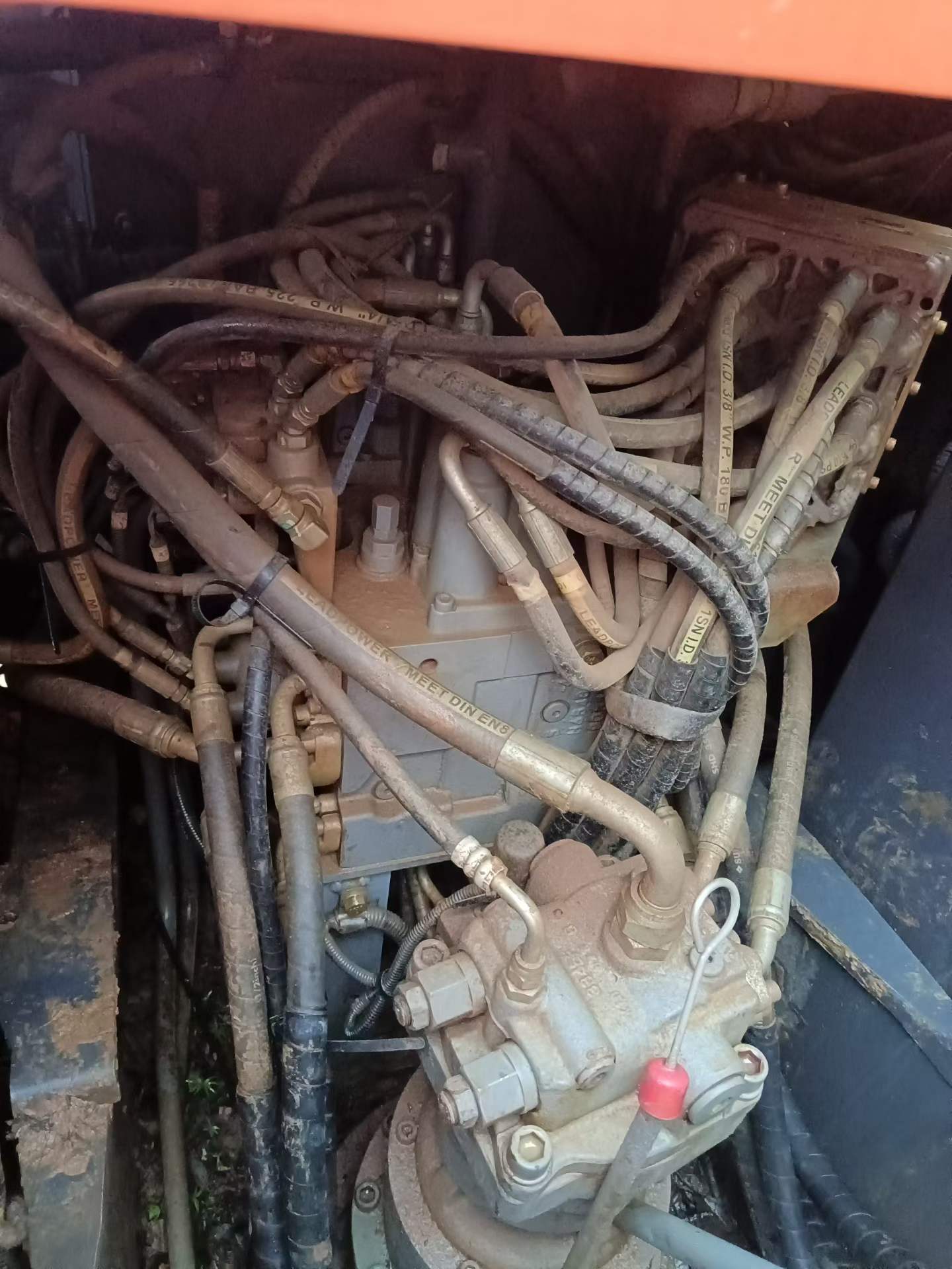 Buy Hitachi ZX130-5A Used Excavator / 8