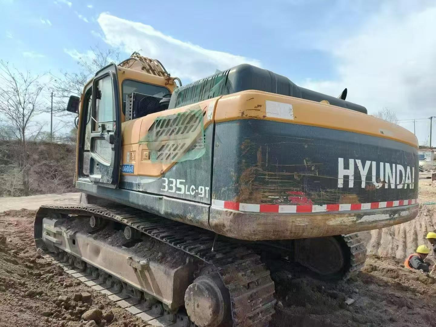 Buy Hyundai R305LC-7 Used Excavator / 5