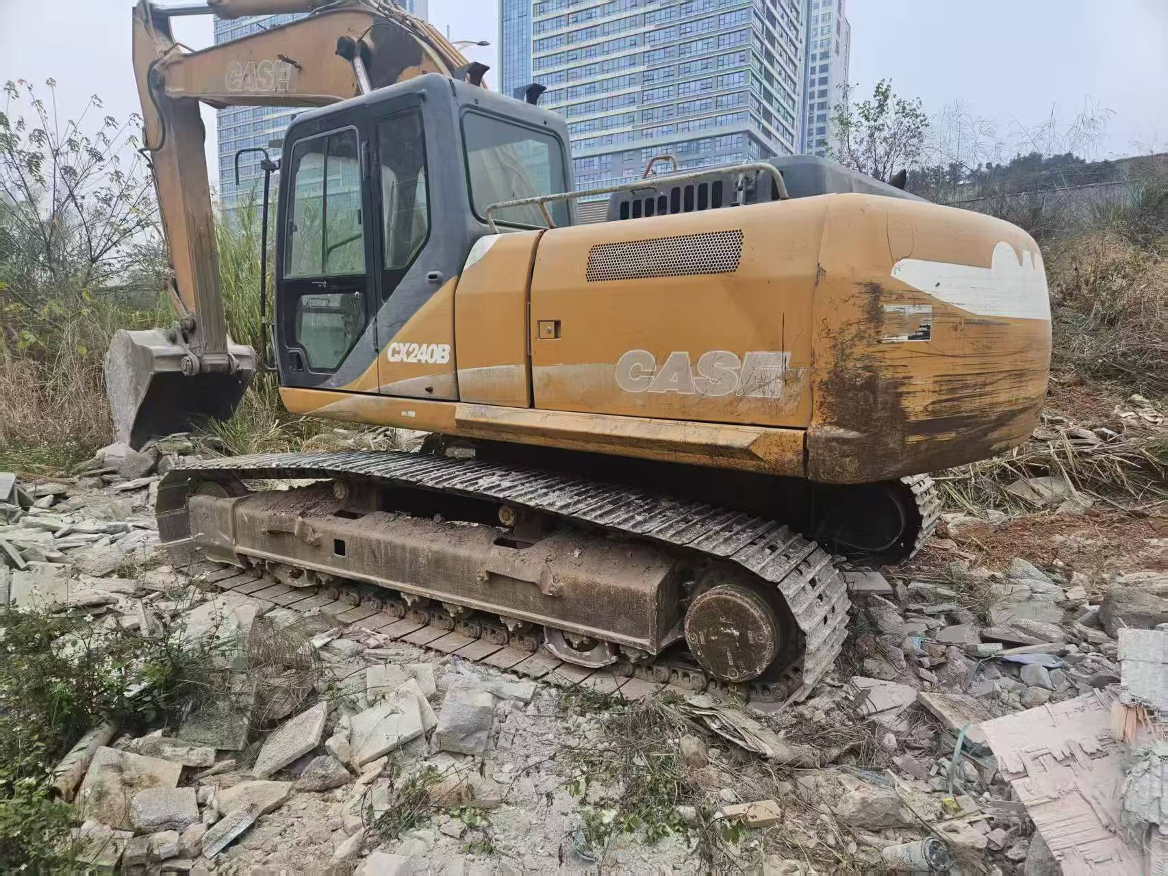 Buy Case CX240 Used Excavator / 2
