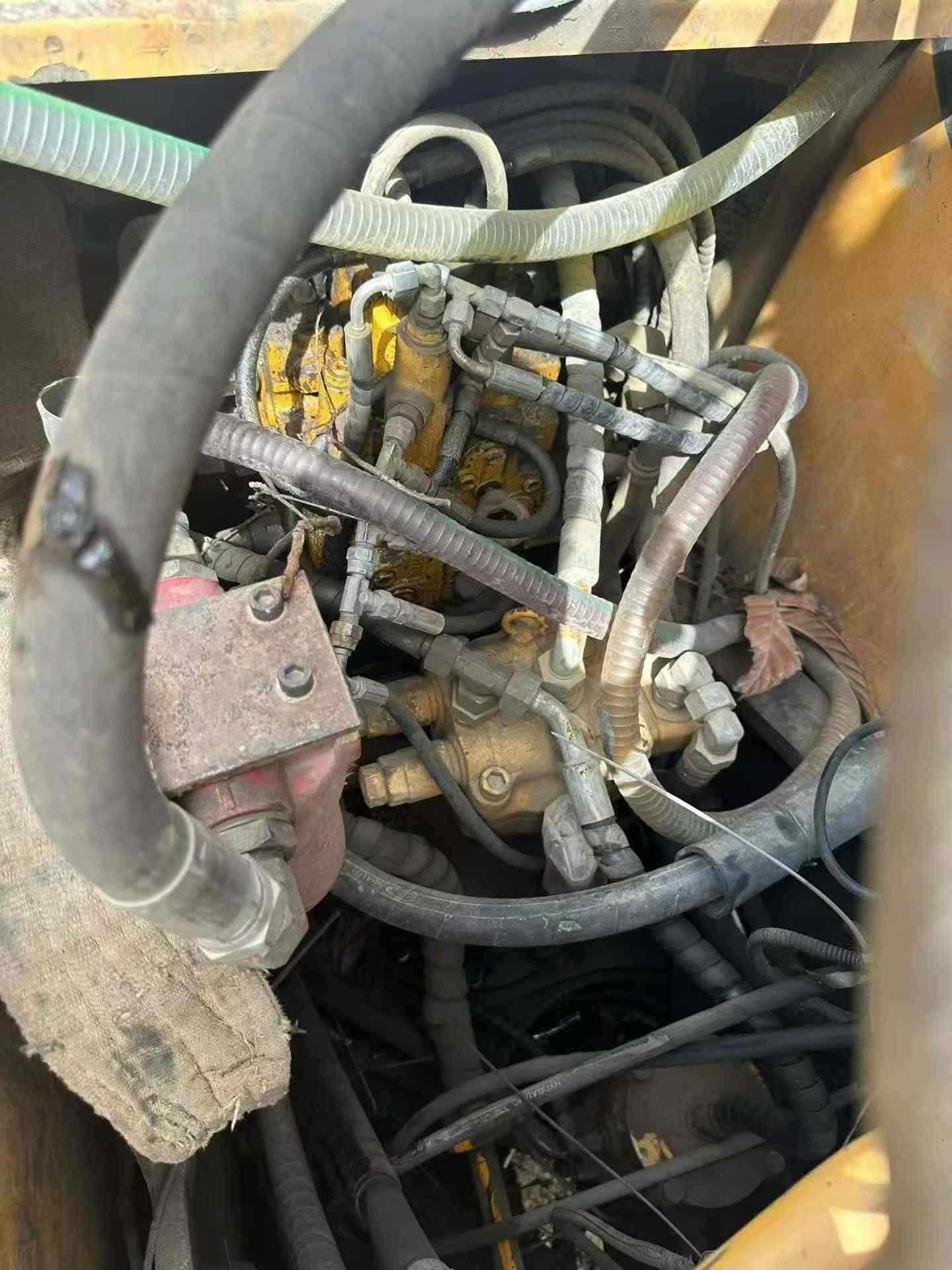 Buy Sany SY135 Used Excavator / 3