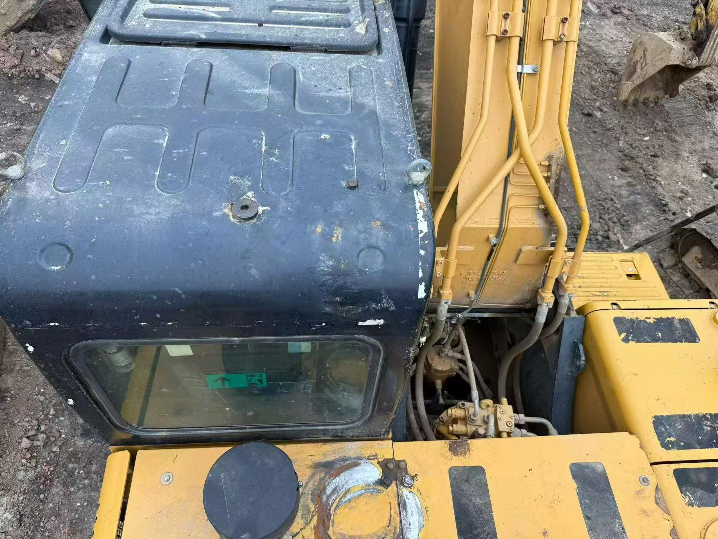 Buy Sany SY200C Used Excavator / 4