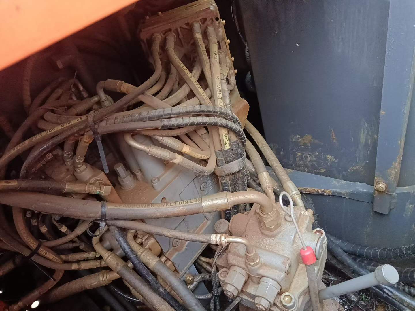 Buy Hitachi ZX130-5A Used Excavator / 9