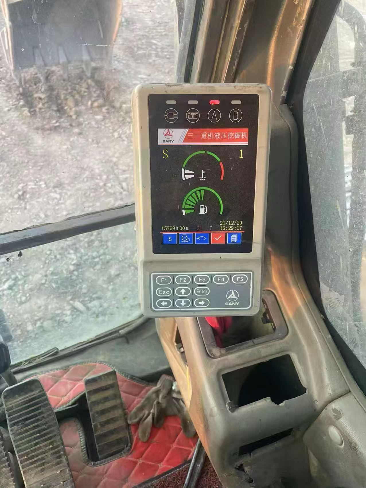 Buy Sany SY385C Used Excavator / 4