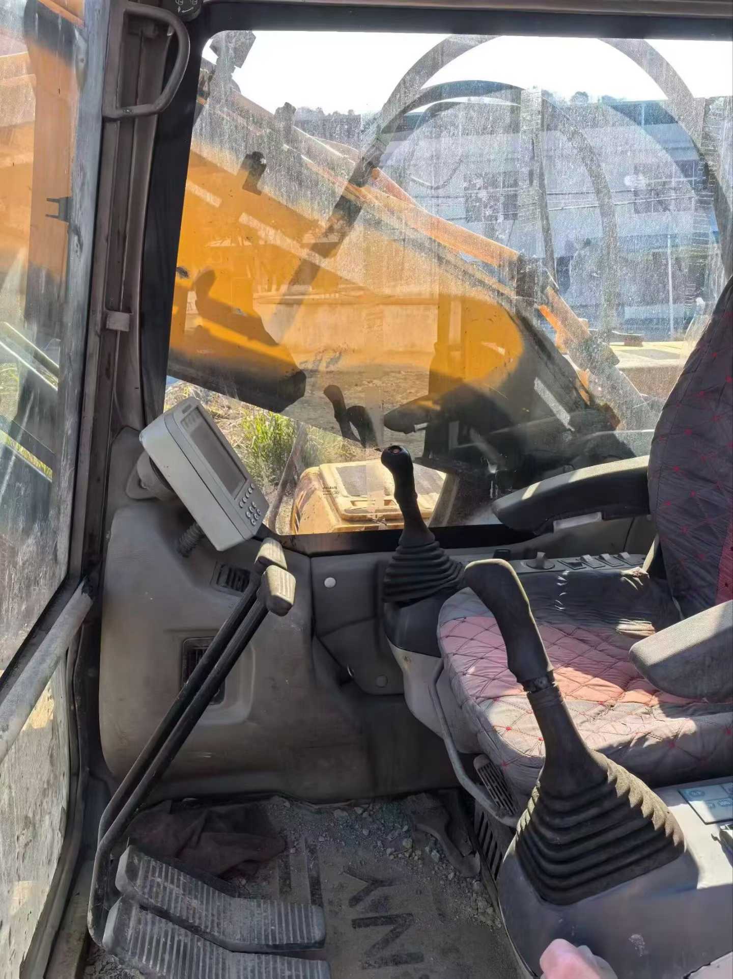 Buy Sany SY215C Used Excavator / 5