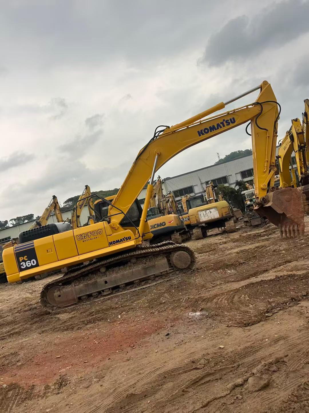 Buy Komatsu PC360-7 Used Excavator / 2